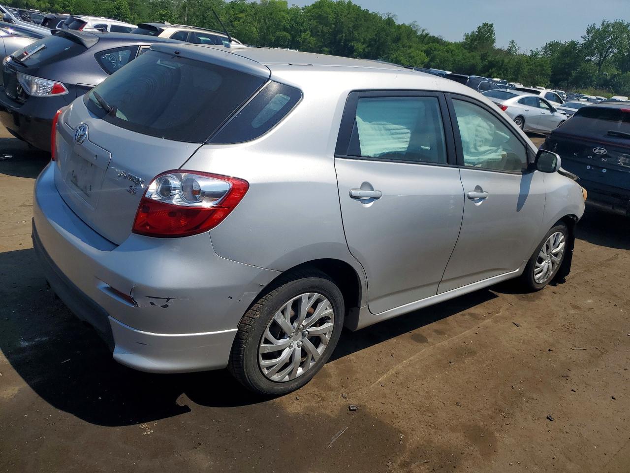 2009 Toyota Corolla Matrix S Silver vin: 2T1KE40E59C025914