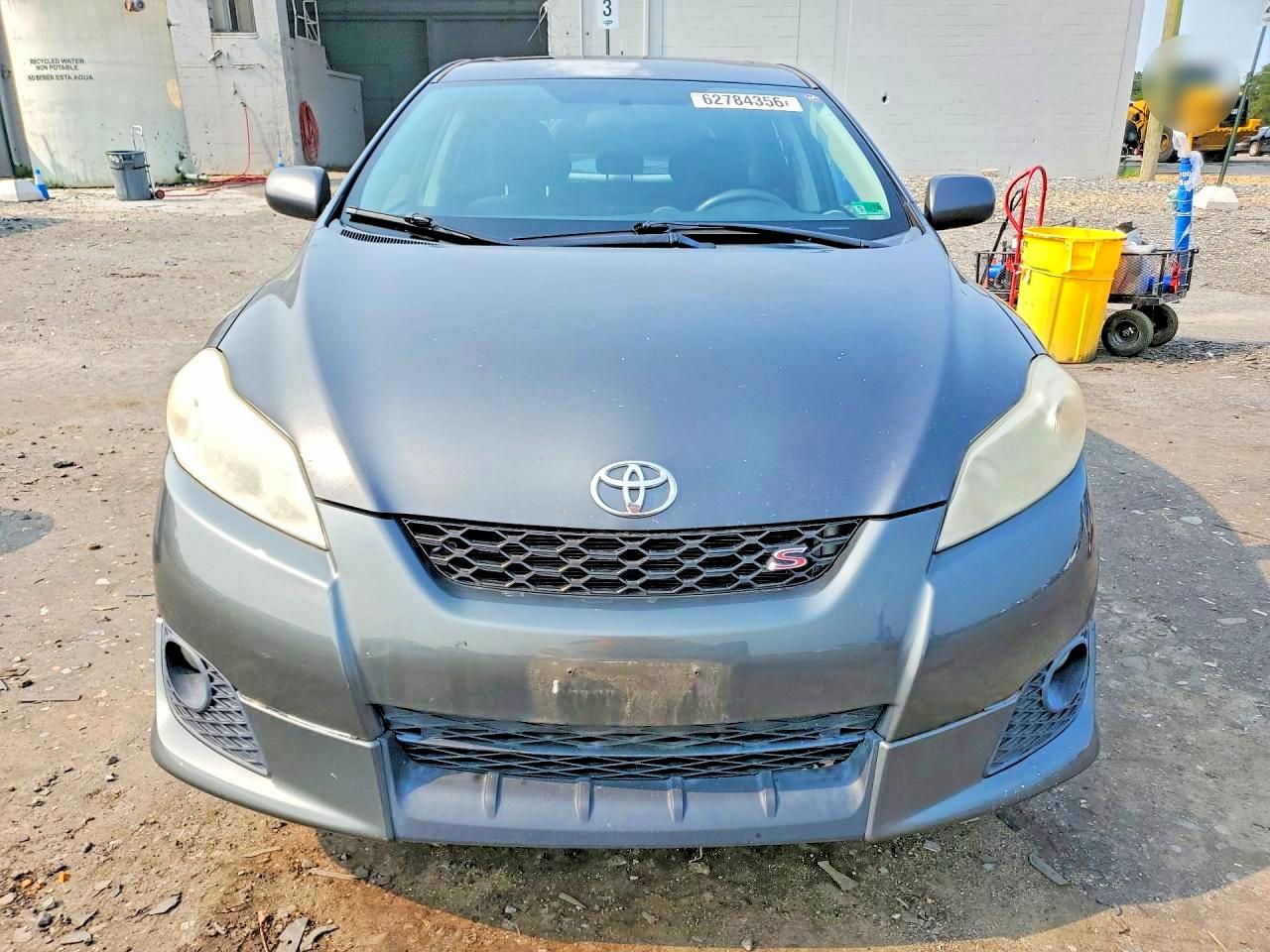 2009 Toyota Matrix S Серый vin: 2T1KE40E69C004117