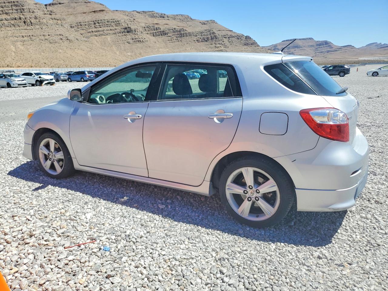 2009 Toyota Corolla Matrix S Silver vin: 2T1KE40E79C001405