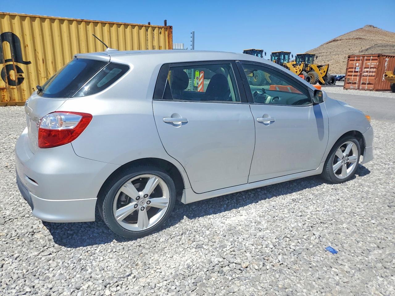 2009 Toyota Corolla Matrix S Silver vin: 2T1KE40E79C001405