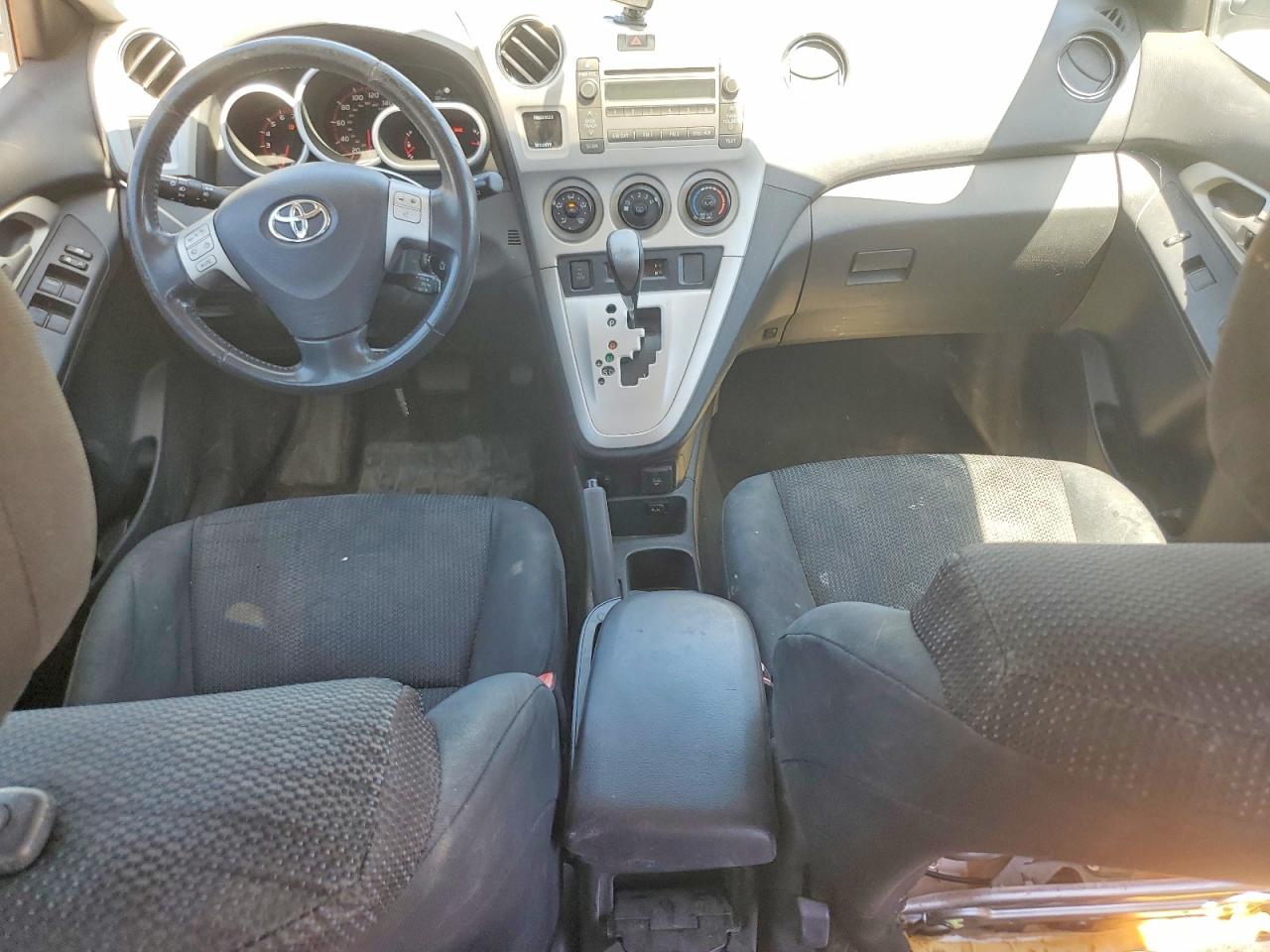 2009 Toyota Corolla Matrix S Silver vin: 2T1KE40E79C001405