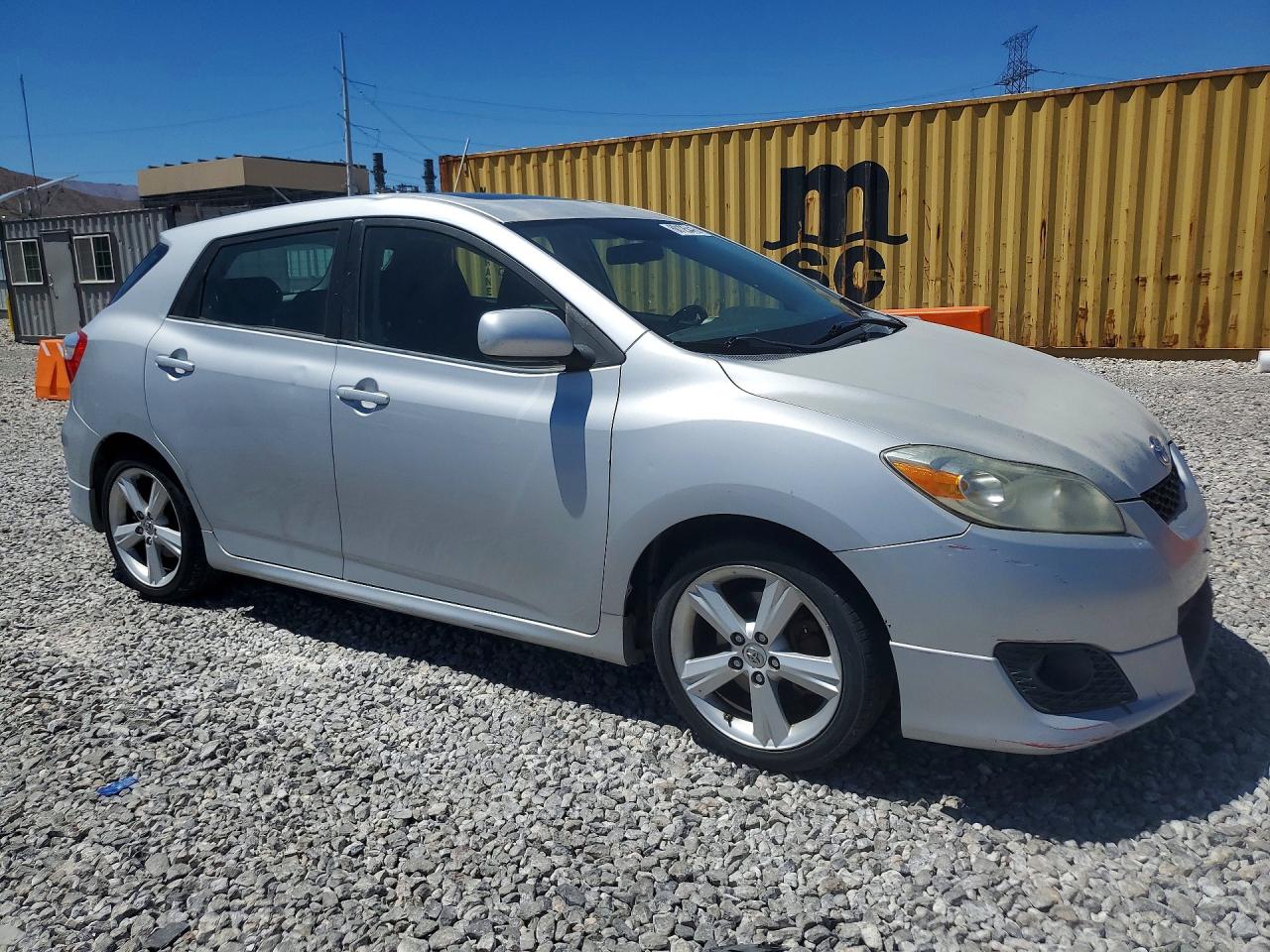 2009 Toyota Corolla Matrix S Silver vin: 2T1KE40E79C001405