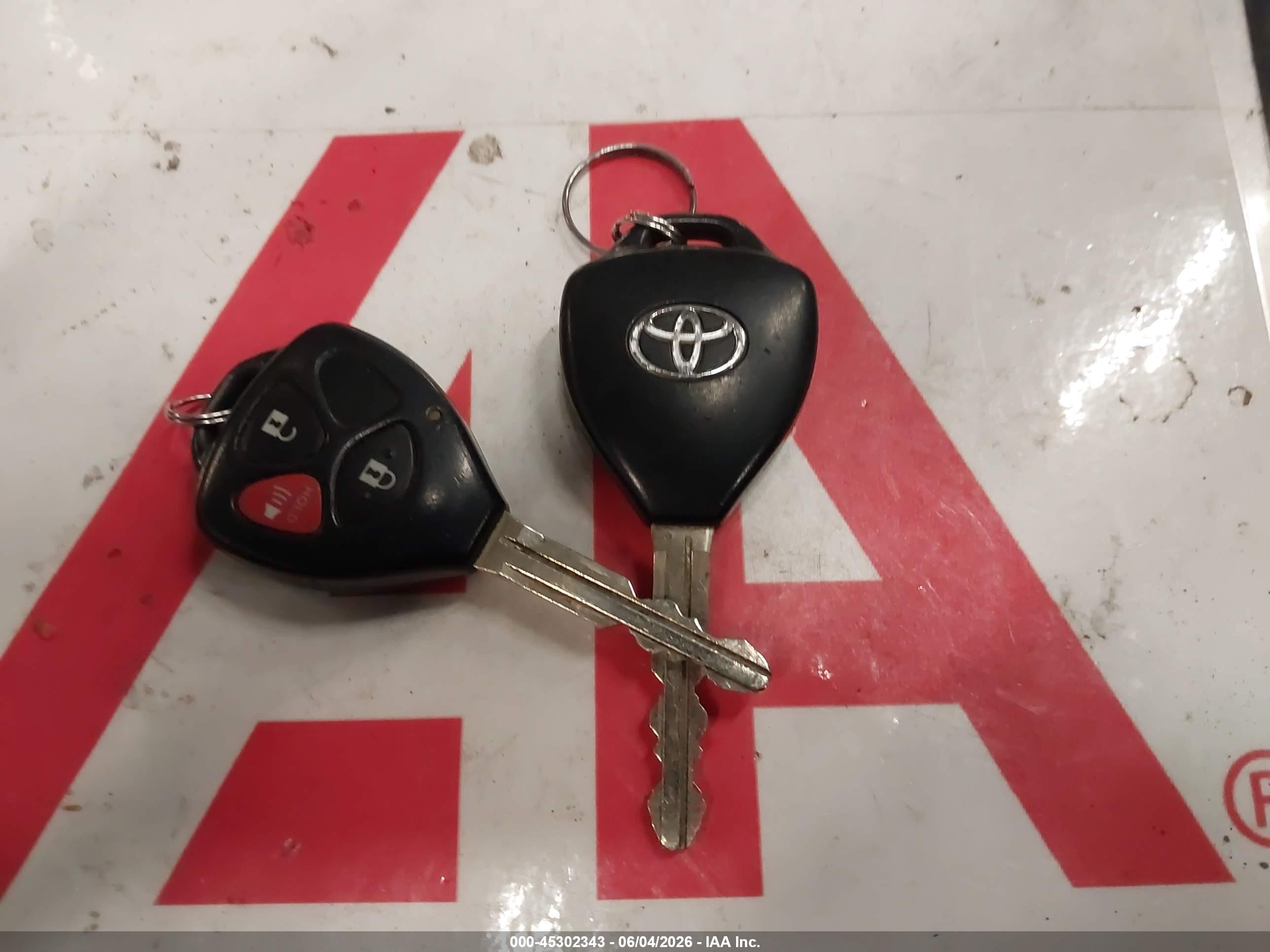 2009 Toyota Matrix S White vin: 2T1KE40E79C017099