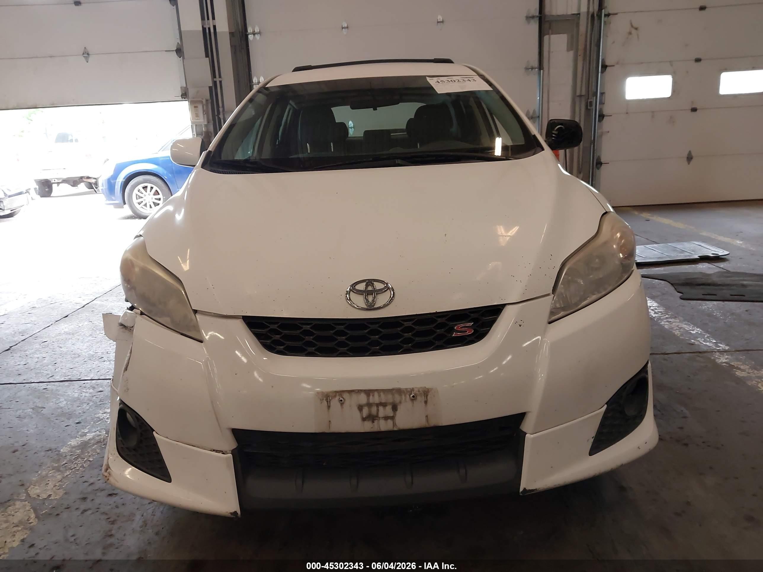 2009 Toyota Matrix S White vin: 2T1KE40E79C017099
