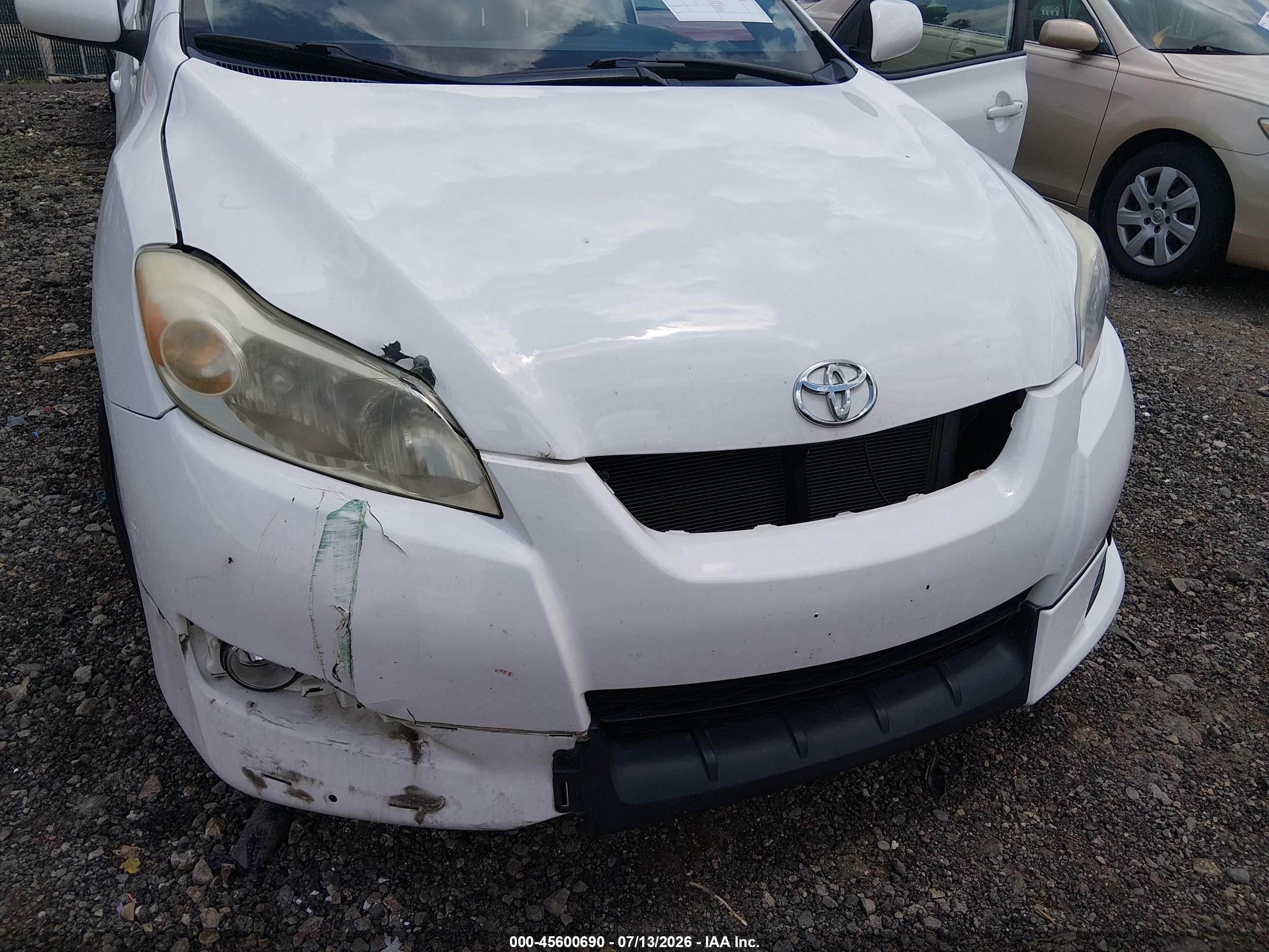 2009 Toyota Matrix S Белый vin: 2T1KE40E89C010906