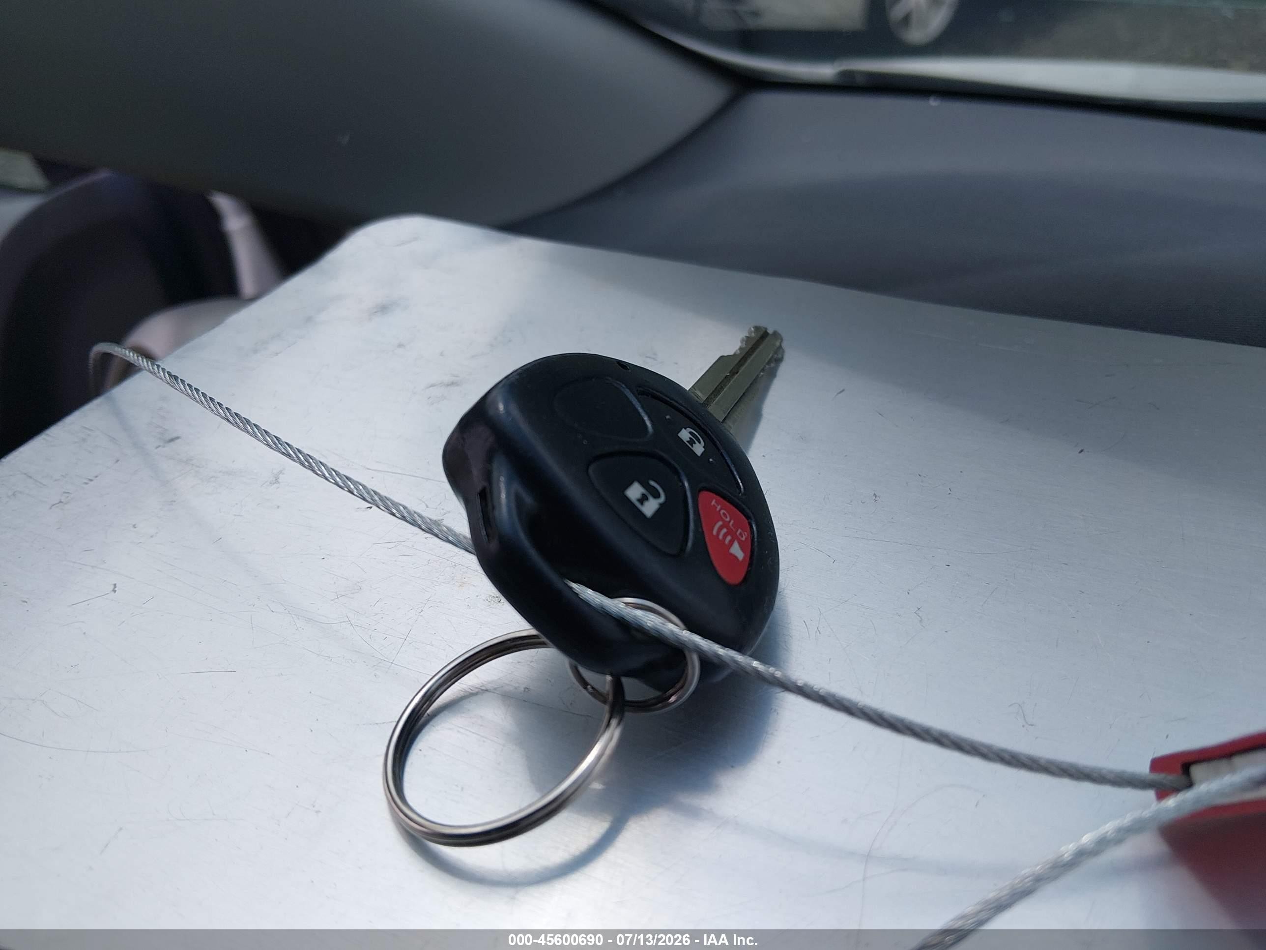 2009 Toyota Matrix S Белый vin: 2T1KE40E89C010906