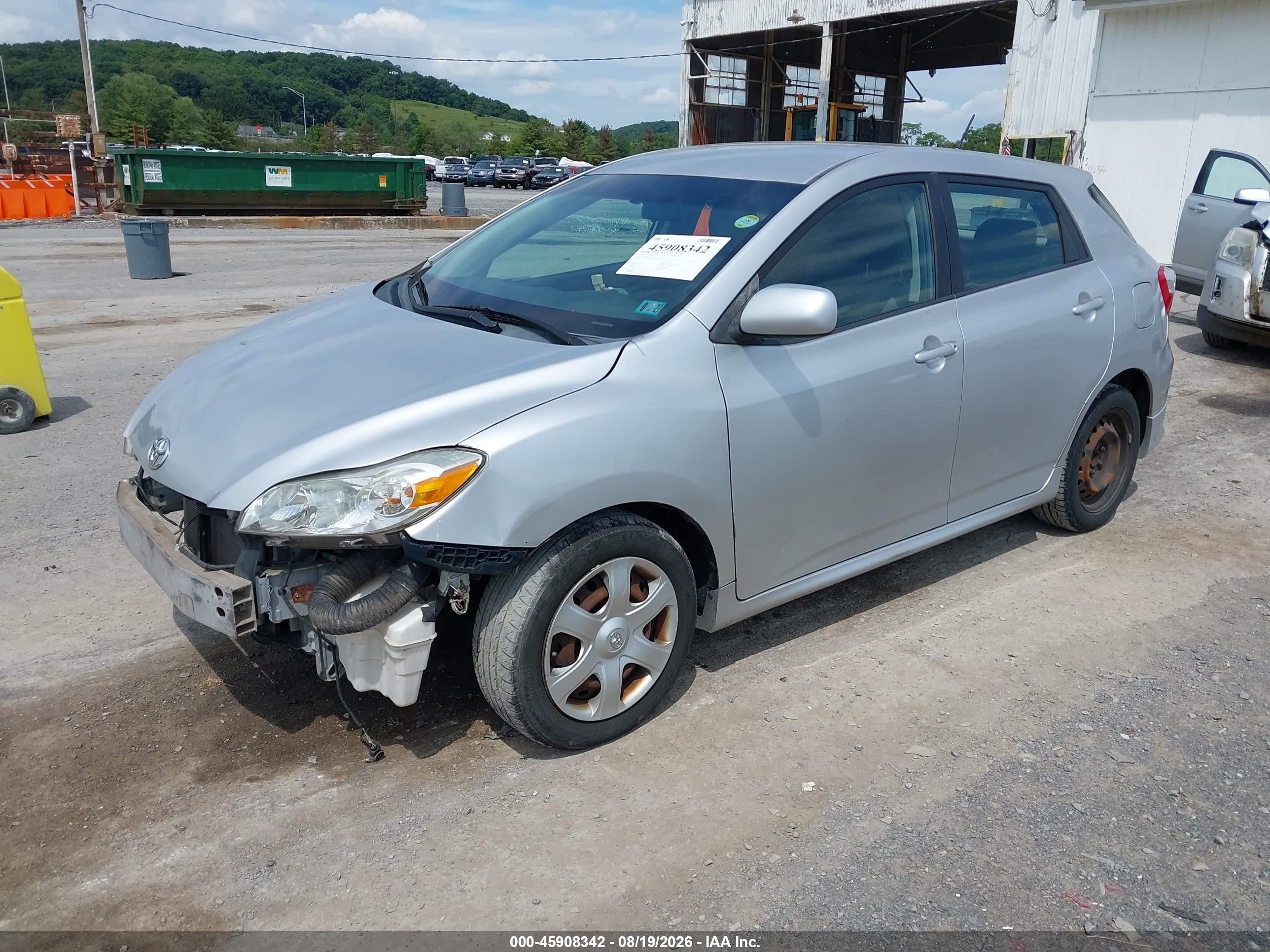 2009 Toyota Matrix S Silver vin: 2T1KE40E89C012736