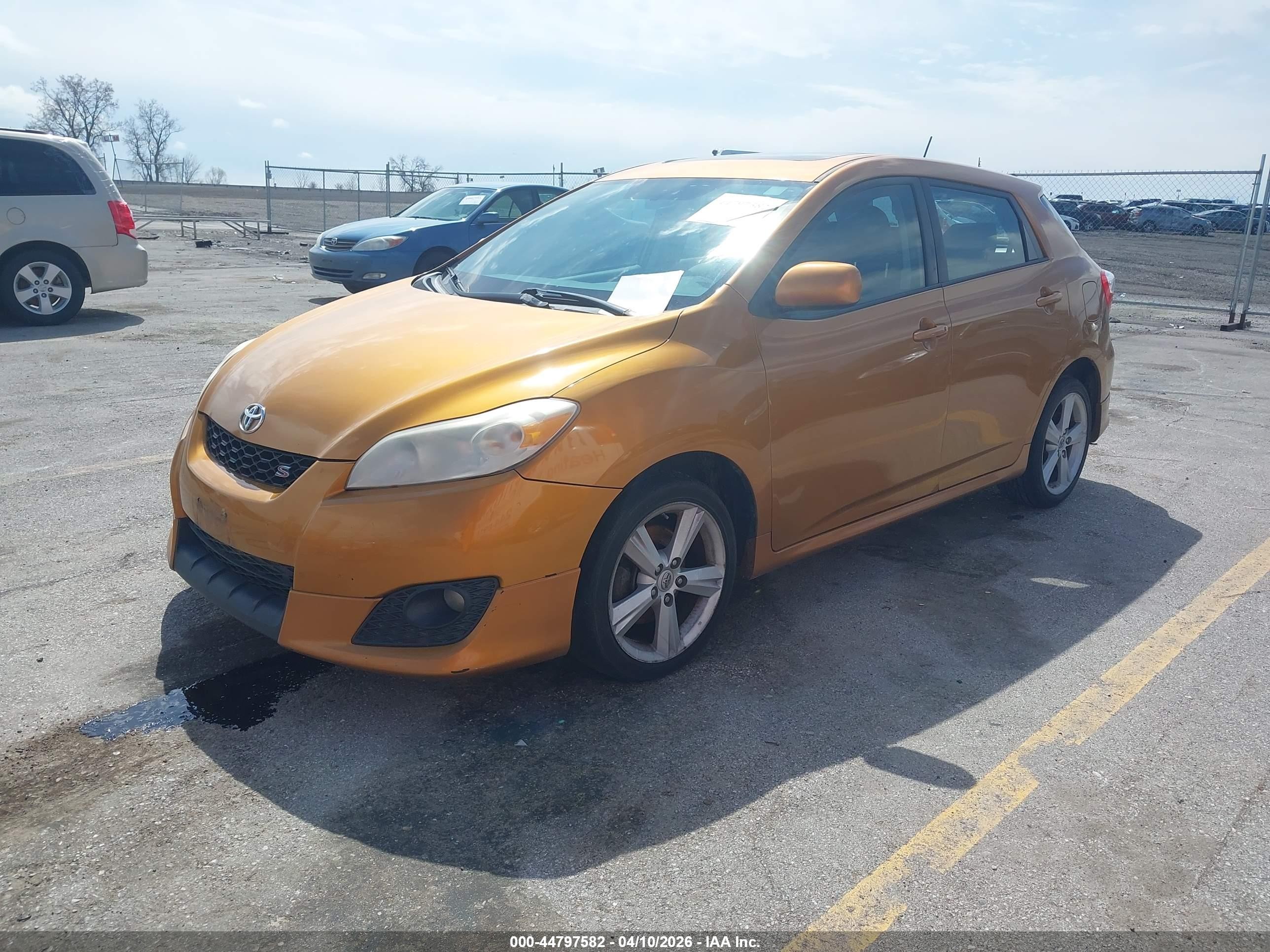 2009 Toyota Matrix S Orange vin: 2T1KE40E99C014480
