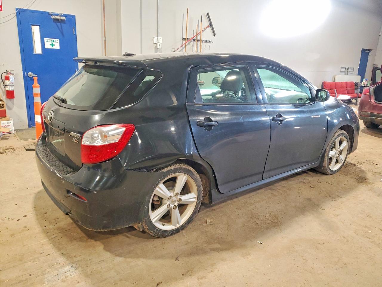 2009 Toyota Matrix S Черный vin: 2T1KE40E99C016911