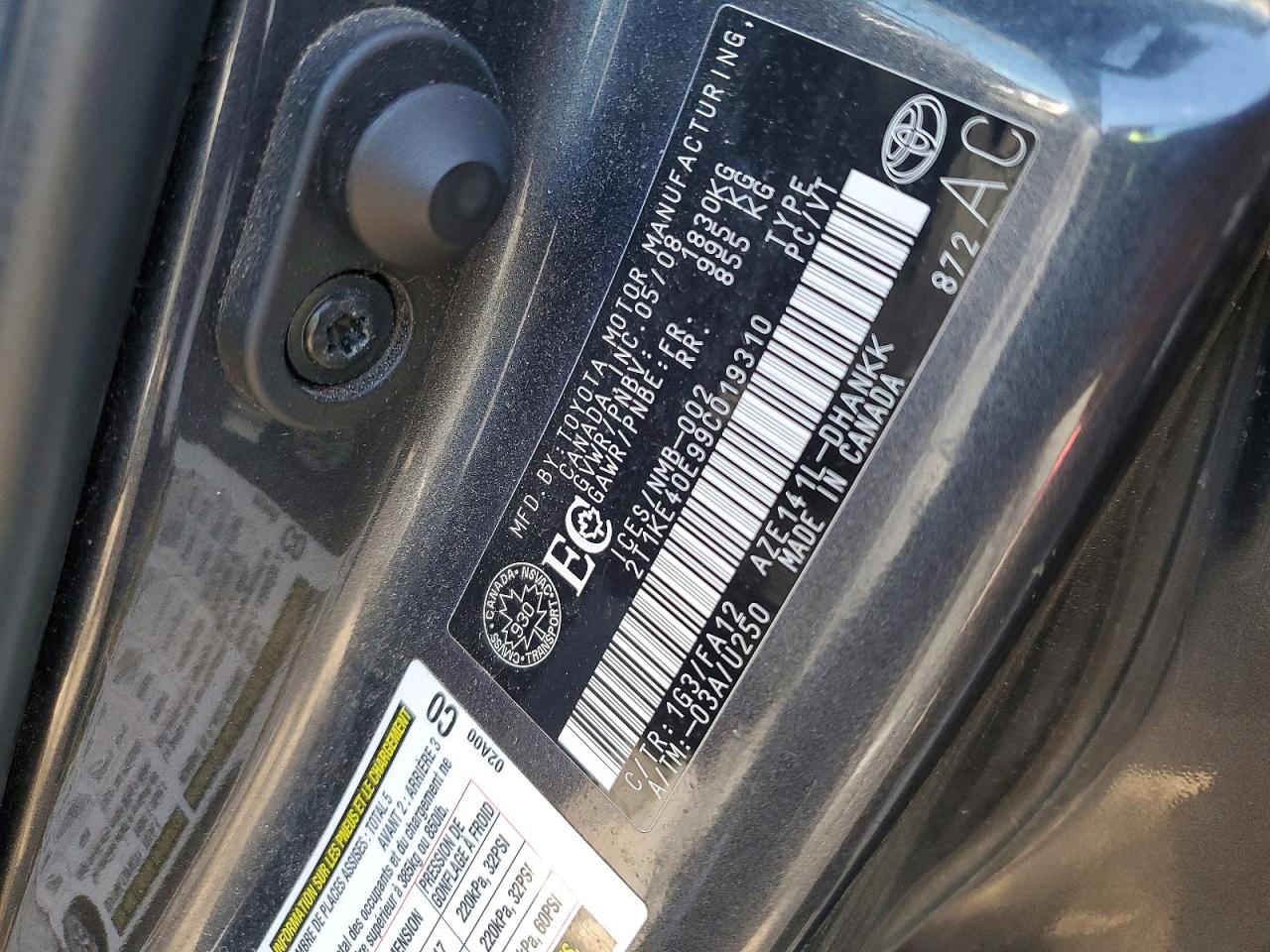 2009 Toyota Corolla Matrix S Charcoal vin: 2T1KE40E99C019310
