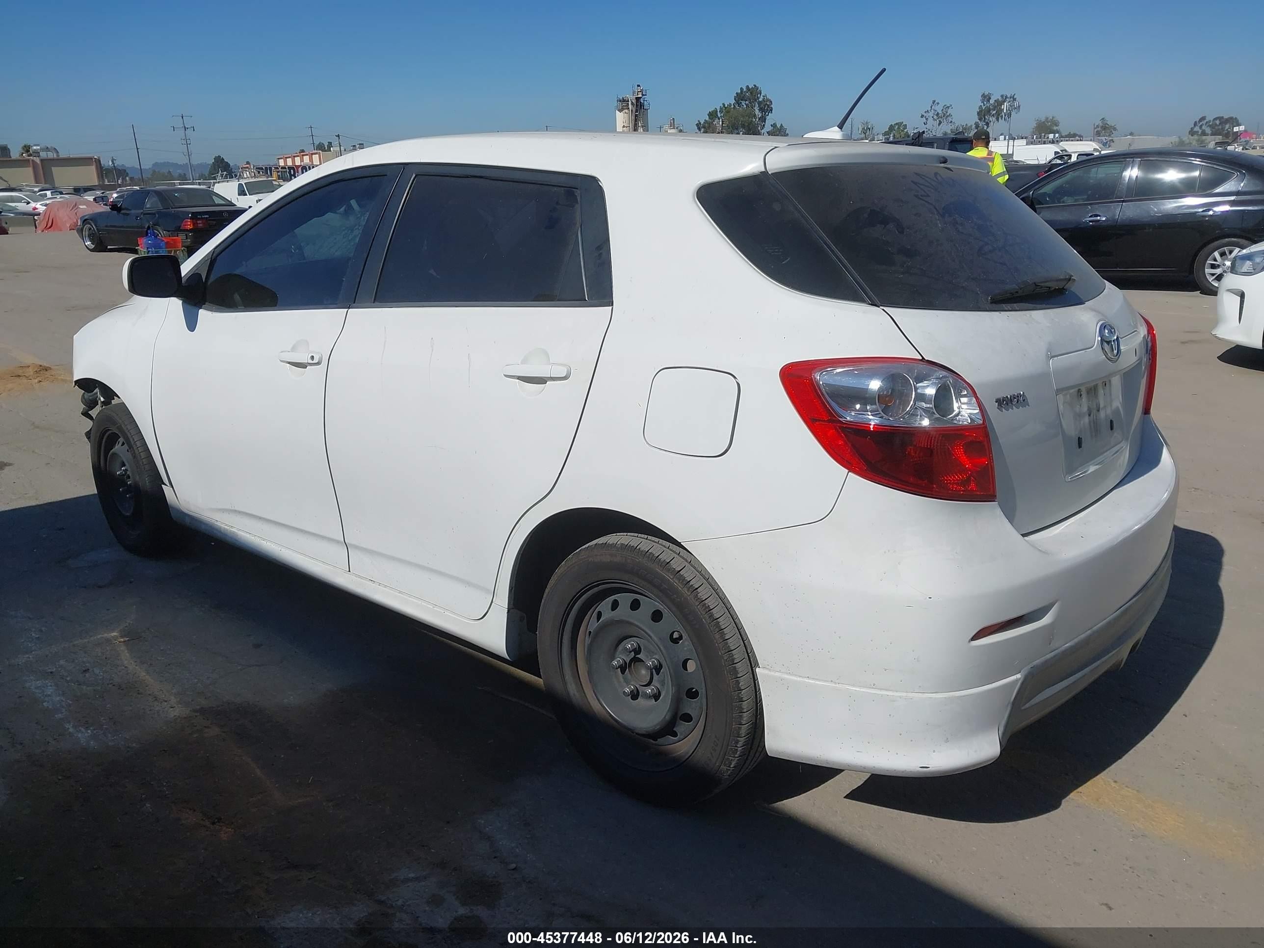 2009 Toyota Matrix S White vin: 2T1KE40EX9C001981