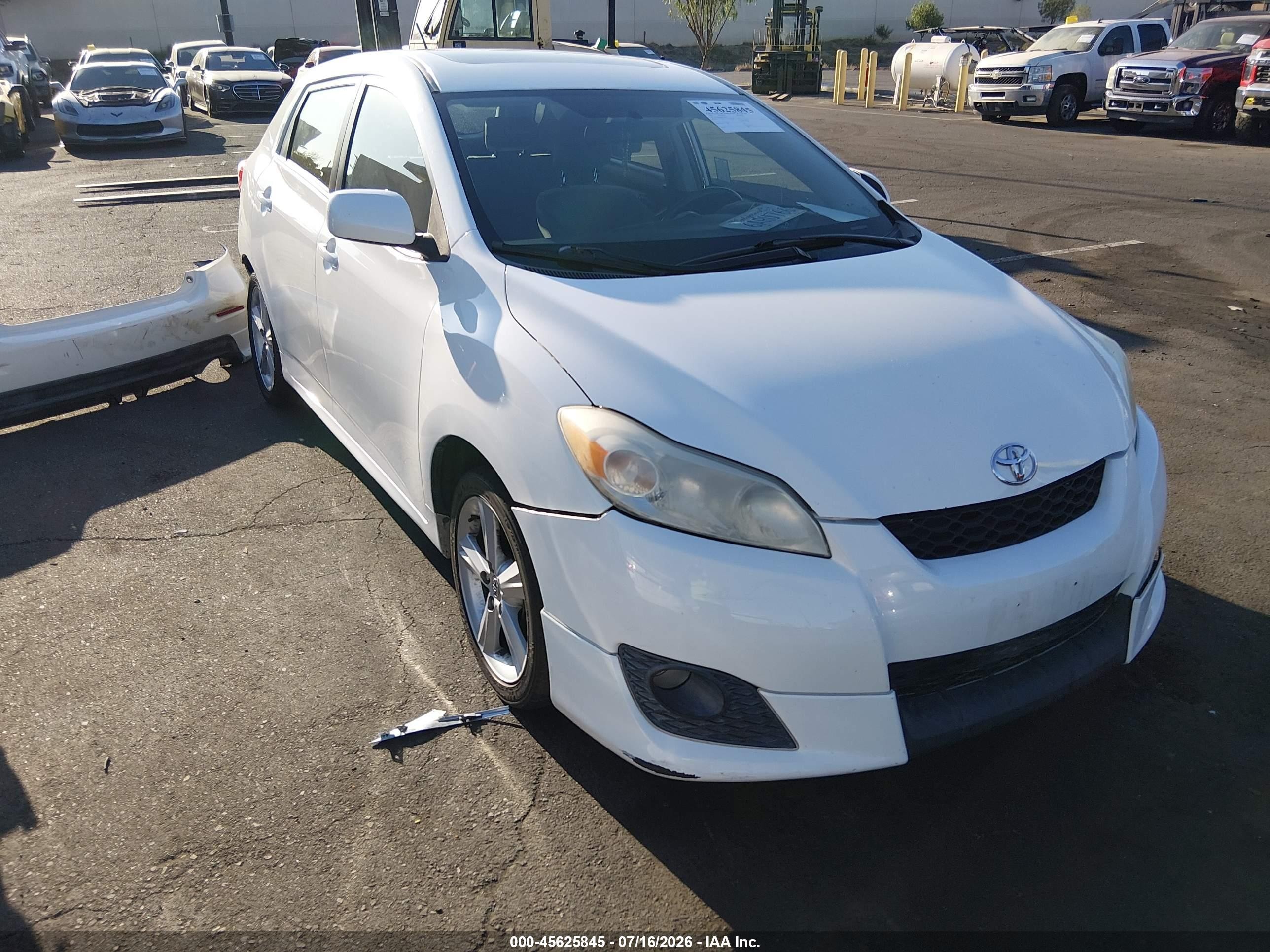 2009 Toyota Matrix S White vin: 2T1KE40EX9C014827