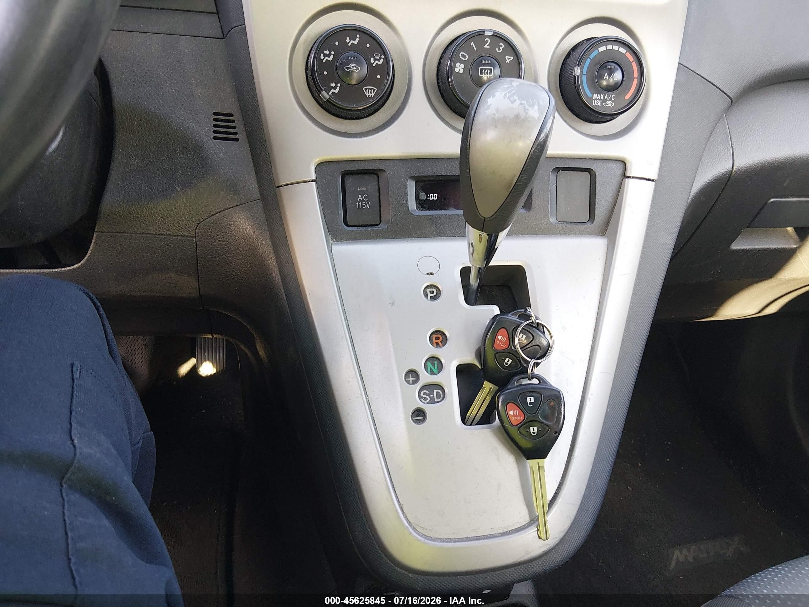 2009 Toyota Matrix S Белый vin: 2T1KE40EX9C014827