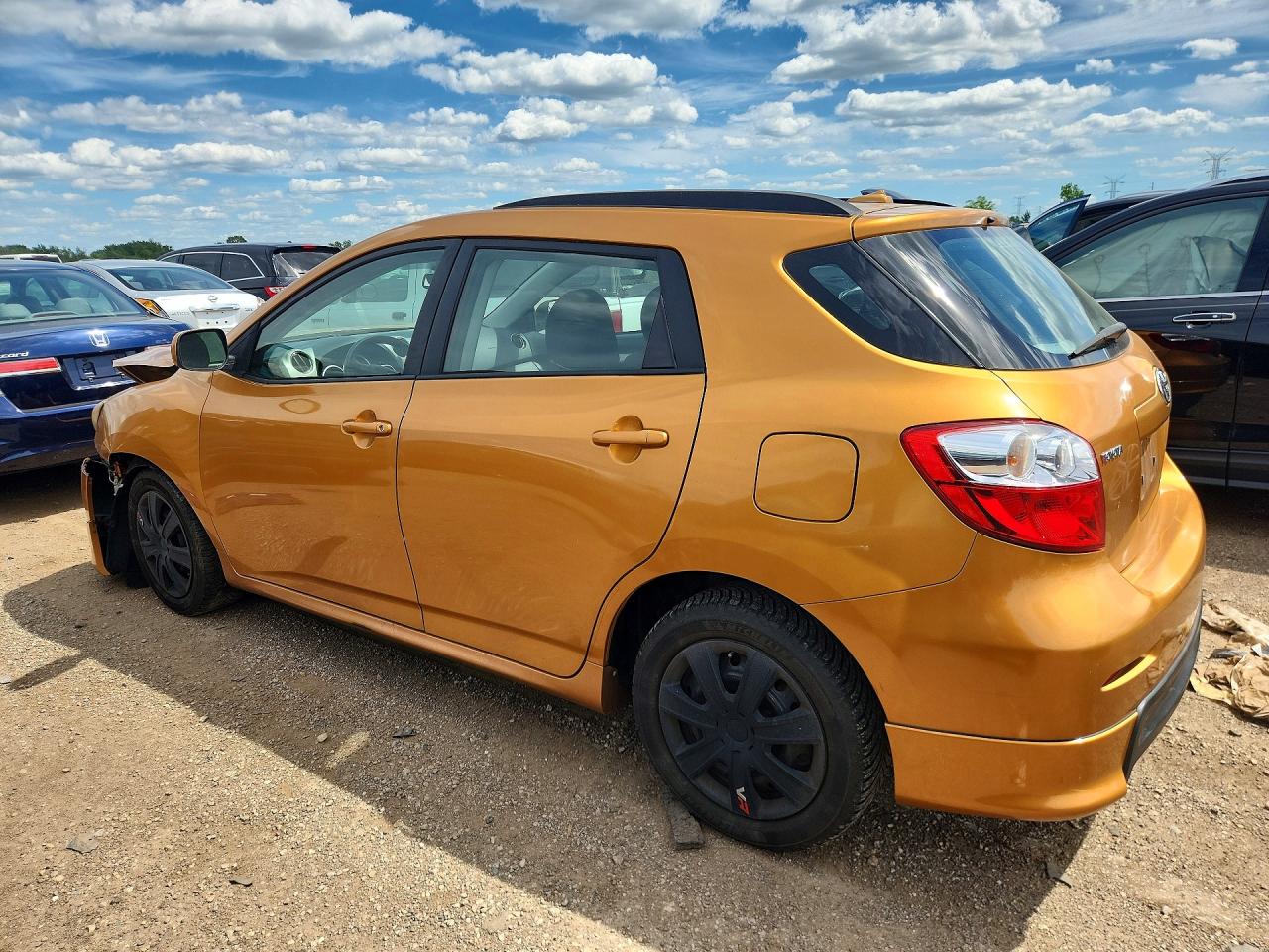 2009 Toyota Corolla Matrix S Orange vin: 2T1KE40EX9C023513