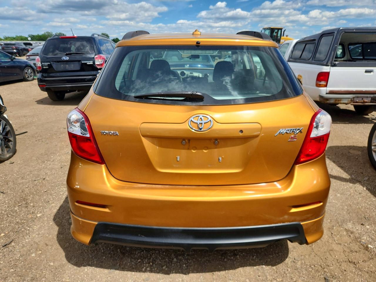 2009 Toyota Corolla Matrix S Orange vin: 2T1KE40EX9C023513