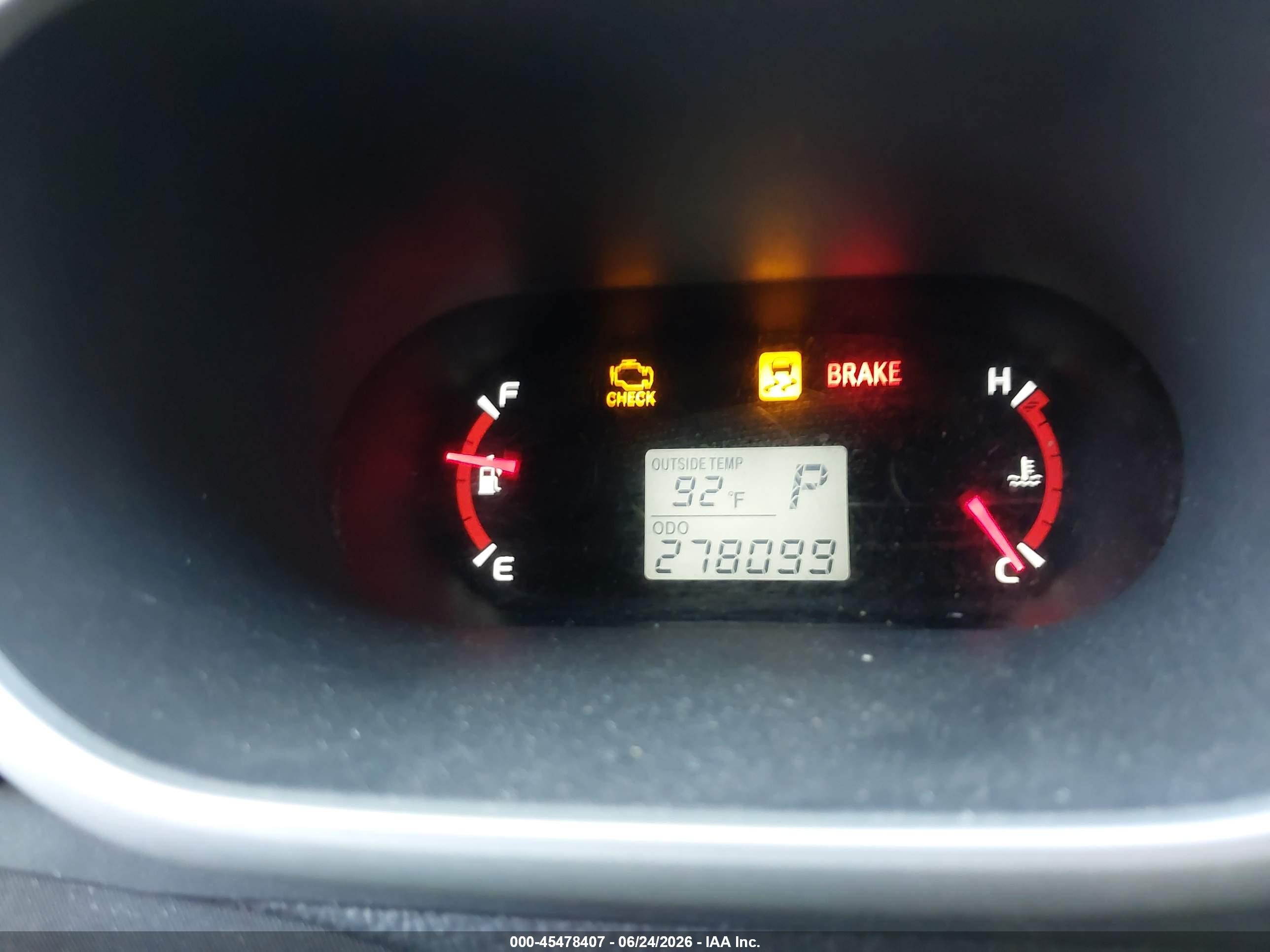 2010 Toyota Matrix S White vin: 2T1KE4EE1AC038351