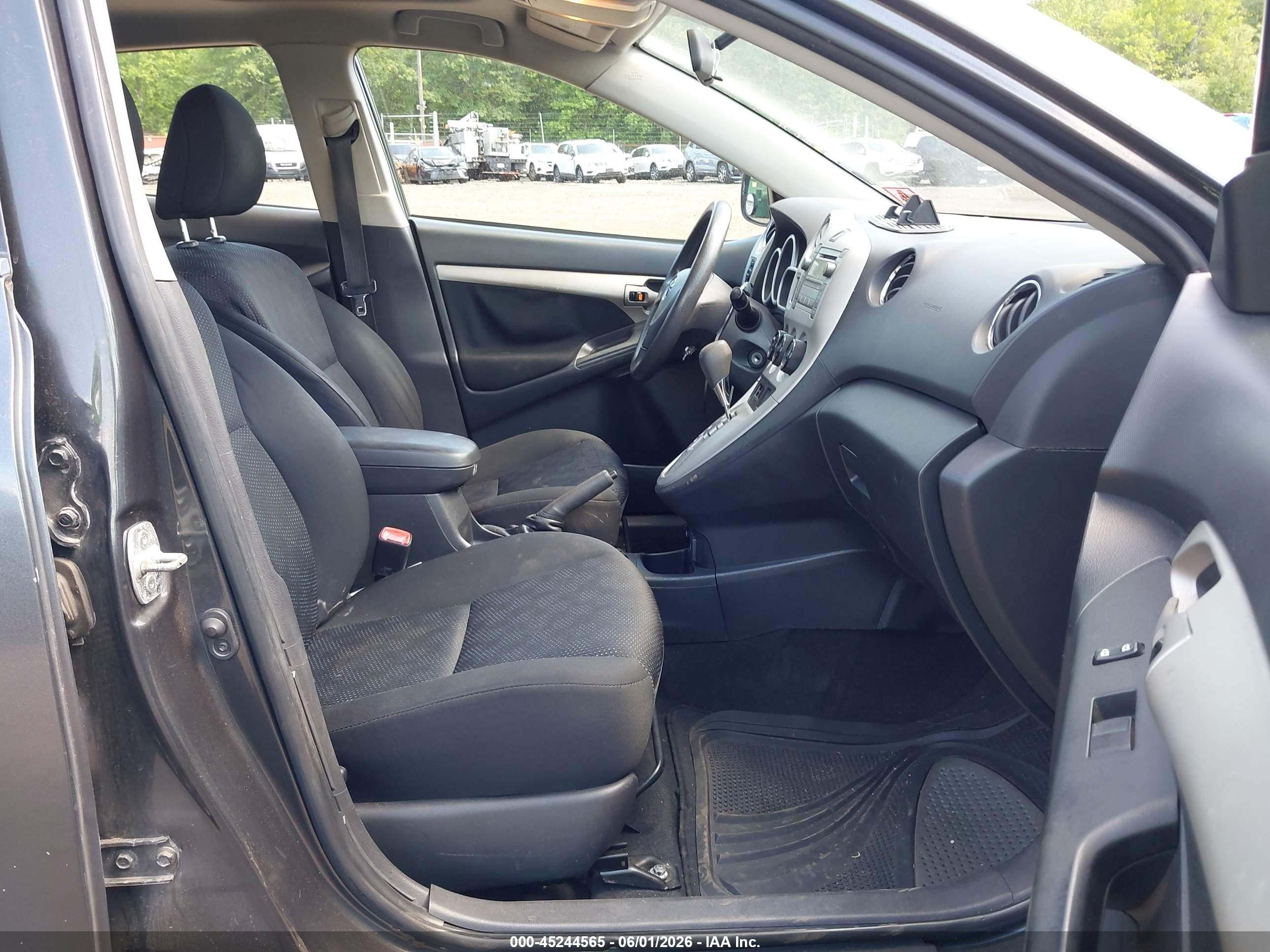 2010 Toyota Matrix S Gray vin: 2T1KE4EE3AC037606