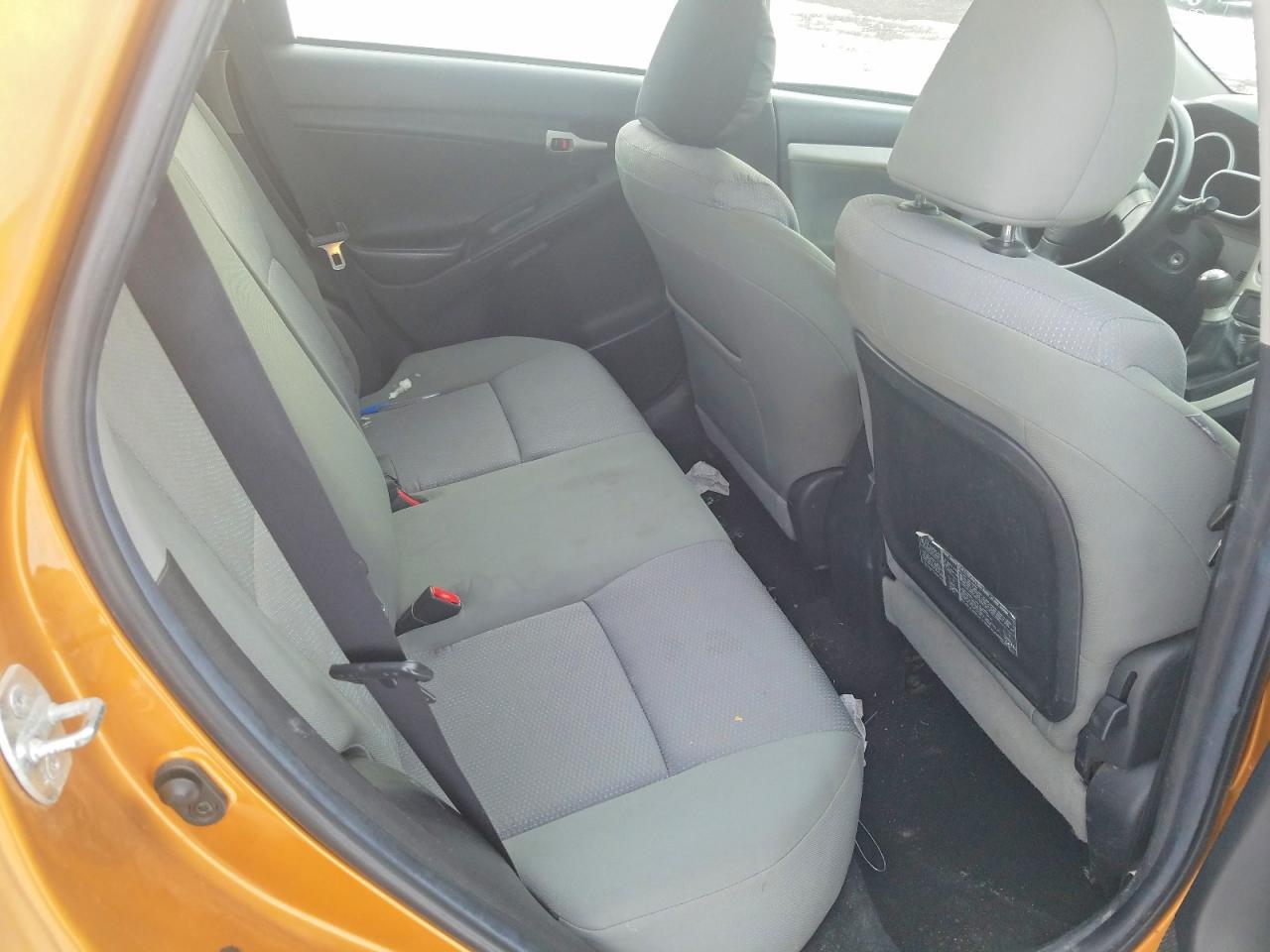 2010 Toyota Matrix S Orange vin: 2T1KE4EE4AC044113