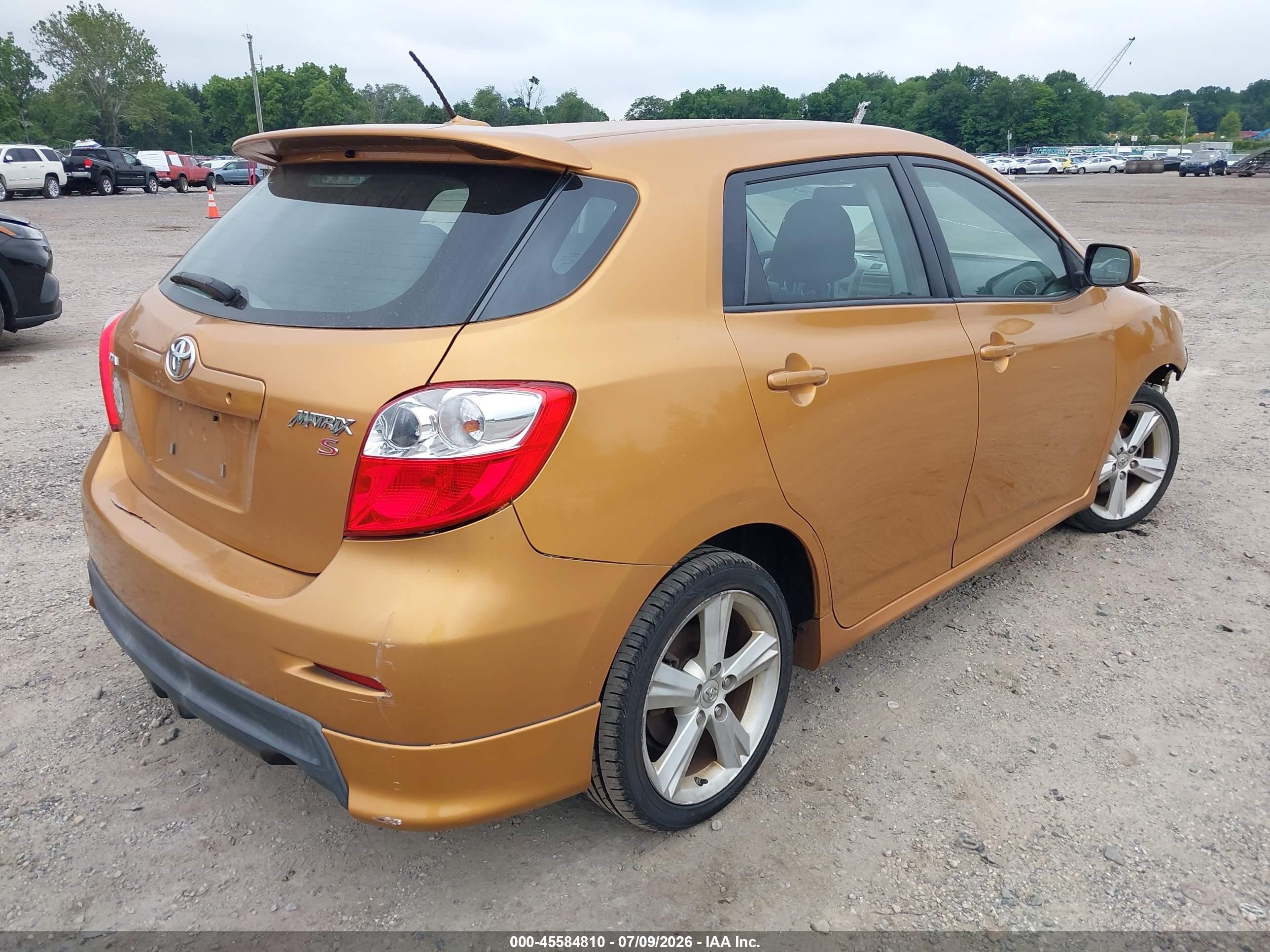 2010 Toyota Matrix S Gold vin: 2T1KE4EE4AC046122