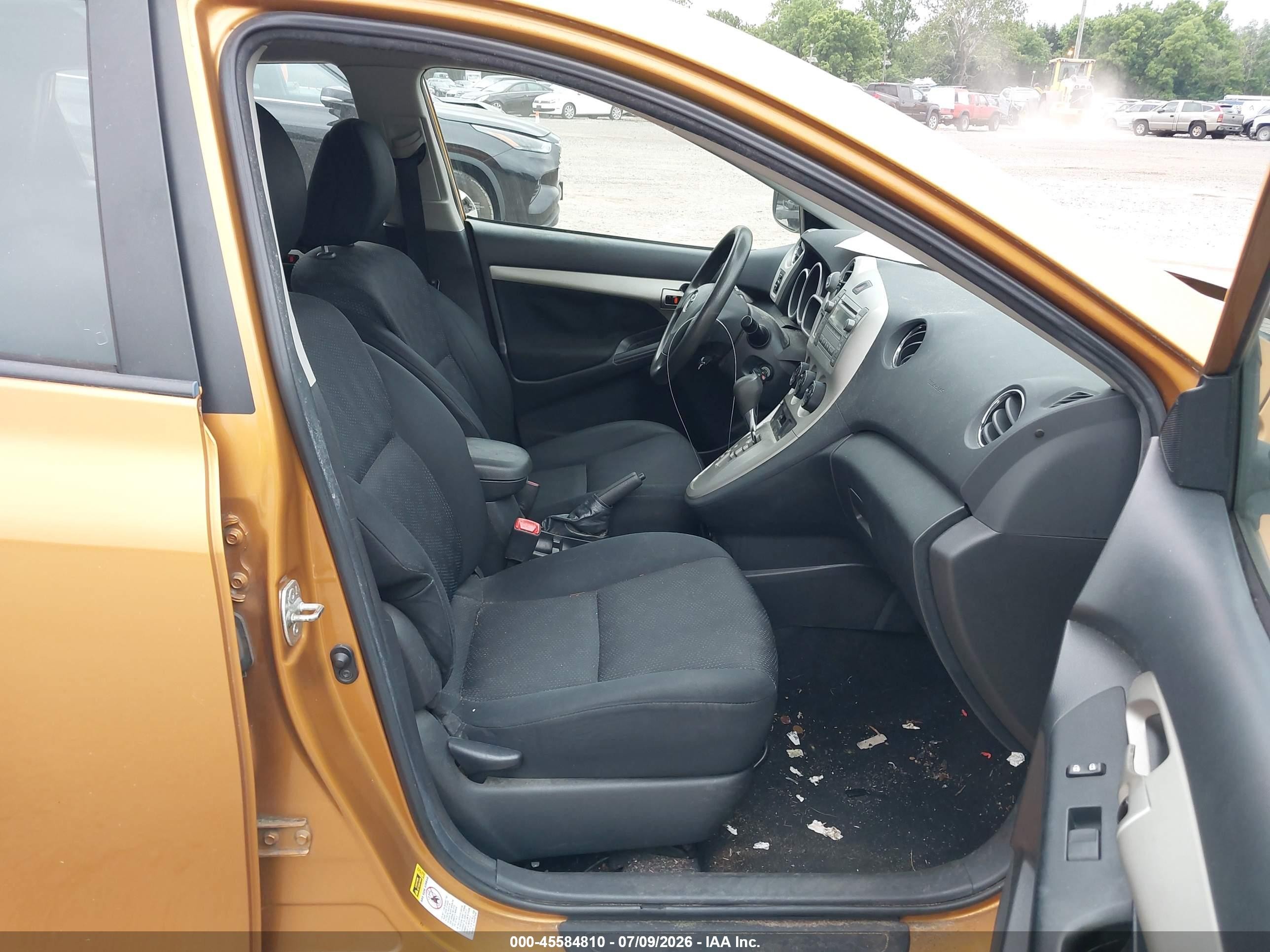 2010 Toyota Matrix S Gold vin: 2T1KE4EE4AC046122