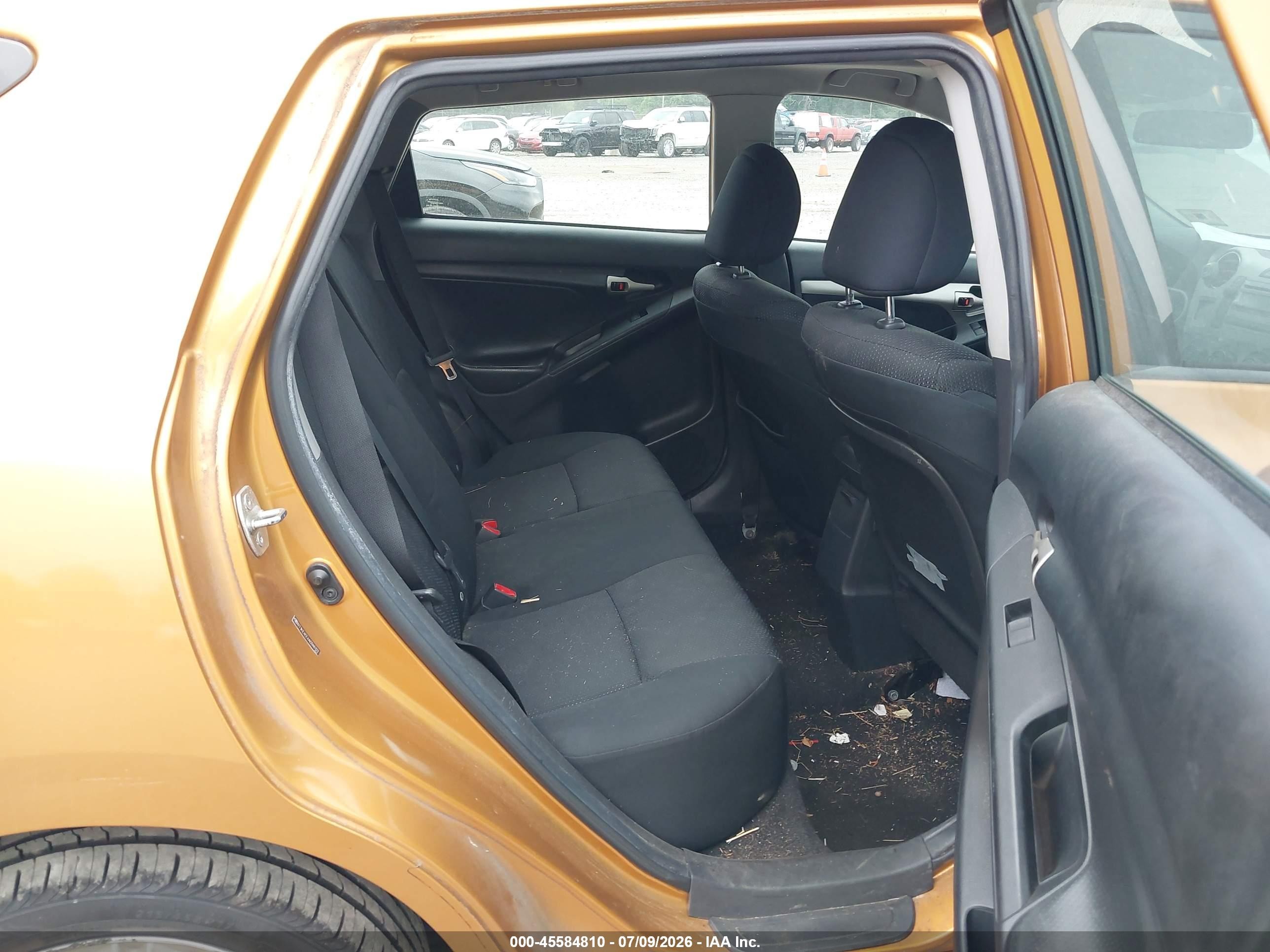 2010 Toyota Matrix S Gold vin: 2T1KE4EE4AC046122