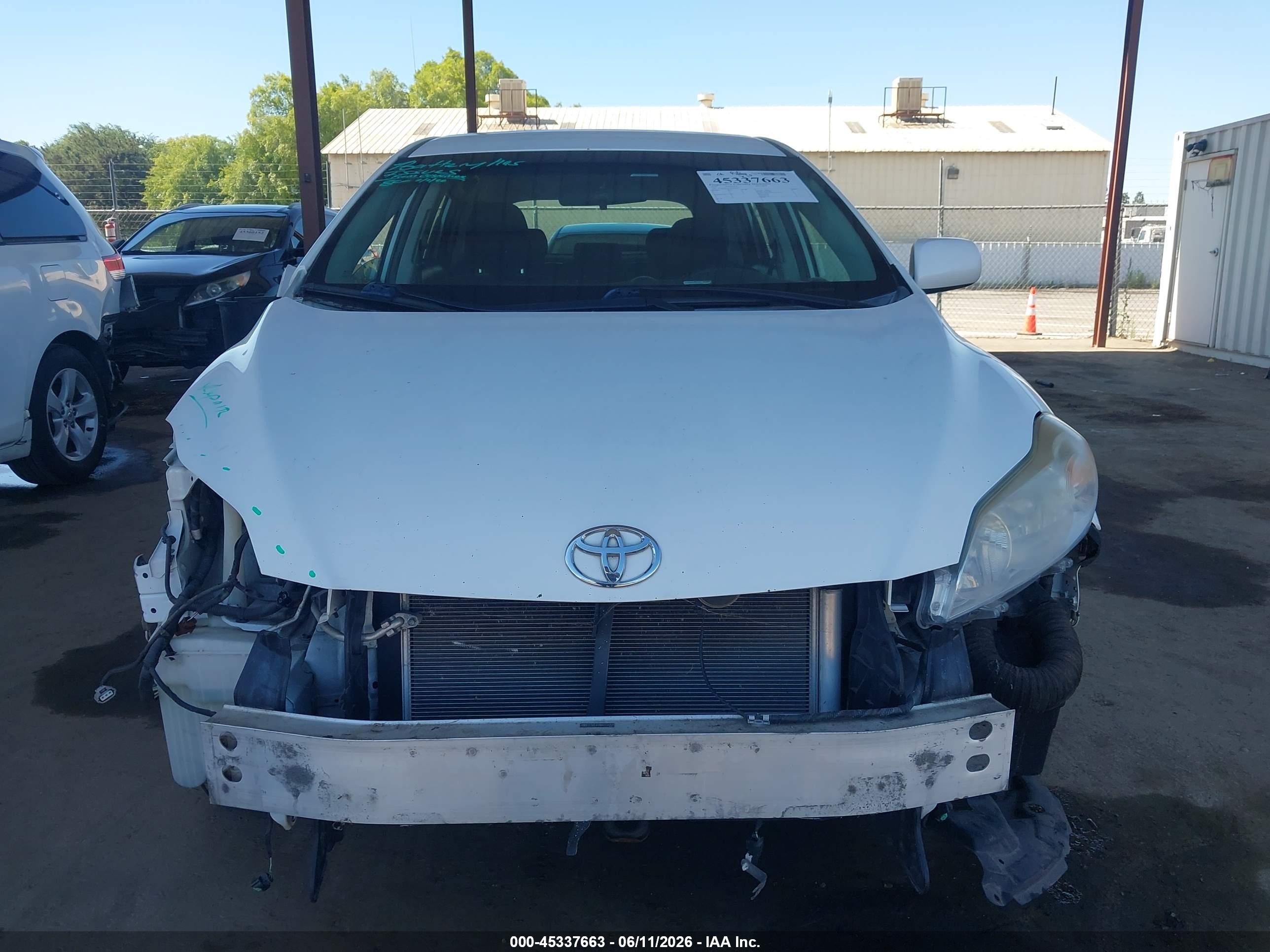 2010 Toyota Matrix S White vin: 2T1KE4EE6AC034957