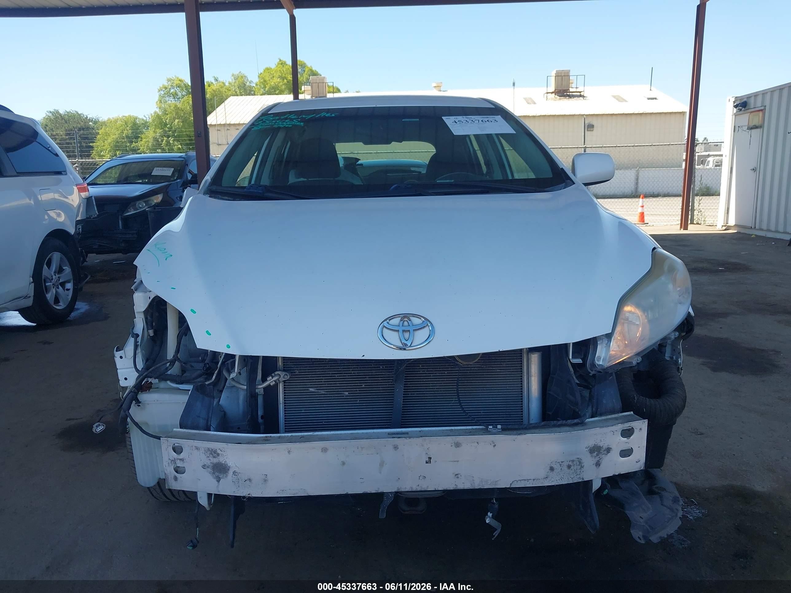2010 Toyota Matrix S White vin: 2T1KE4EE6AC034957