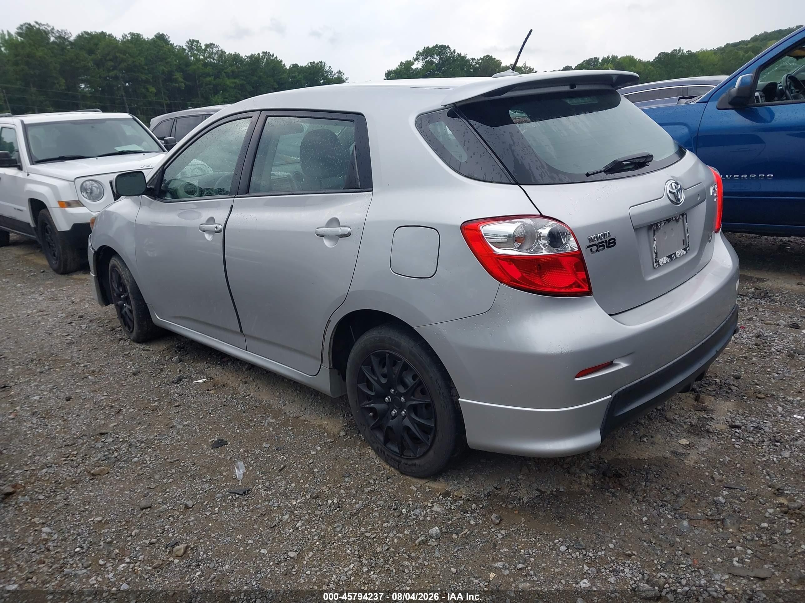 2010 Toyota Matrix S Silver vin: 2T1KE4EE6AC037146