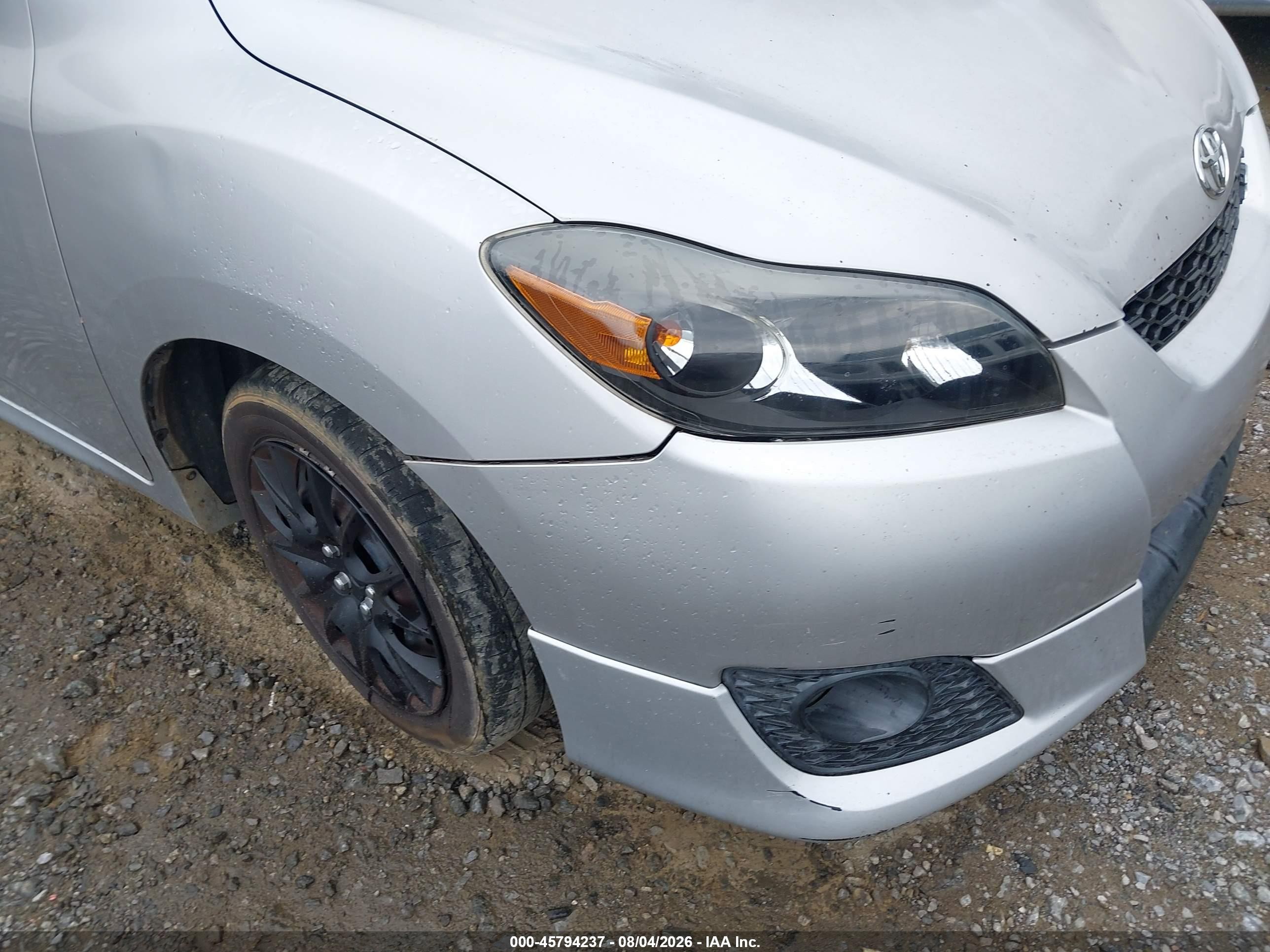 2010 Toyota Matrix S Silver vin: 2T1KE4EE6AC037146