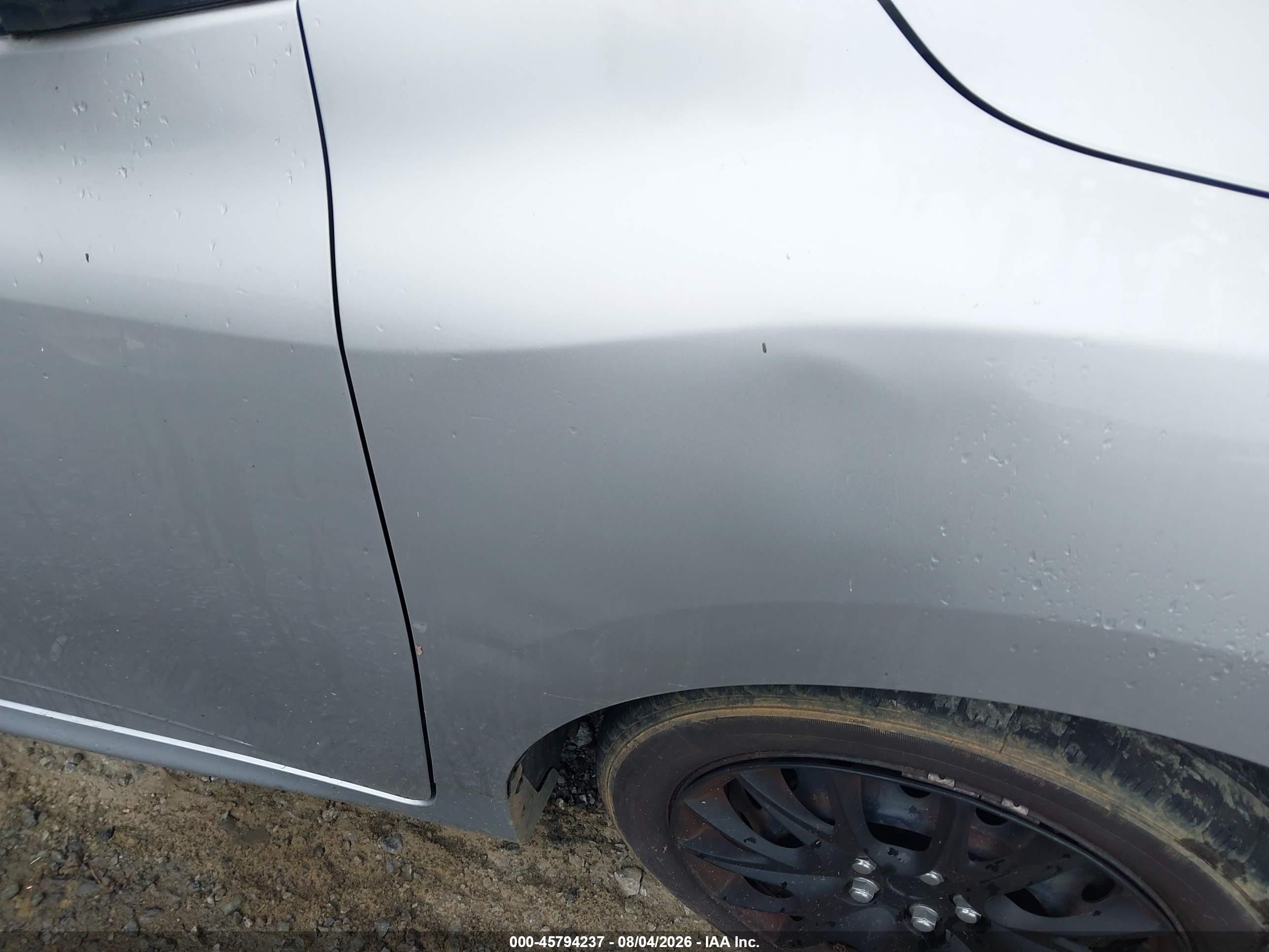 2010 Toyota Matrix S Silver vin: 2T1KE4EE6AC037146
