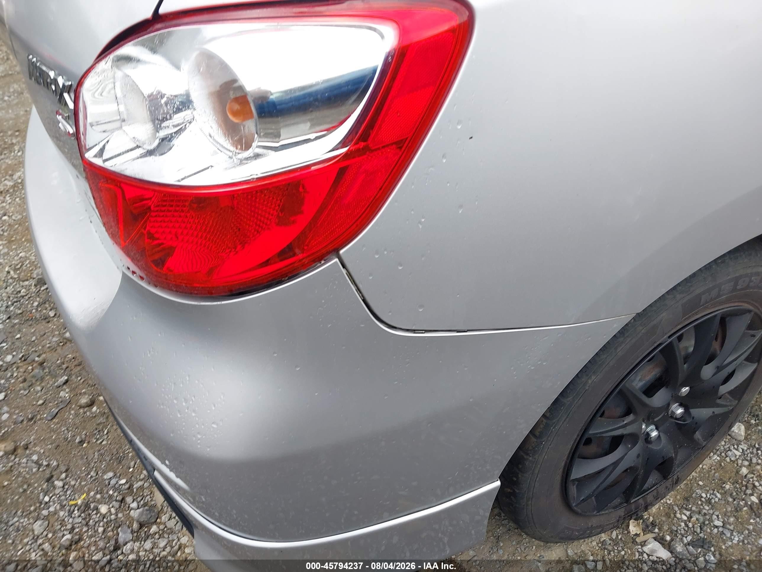 2010 Toyota Matrix S Silver vin: 2T1KE4EE6AC037146