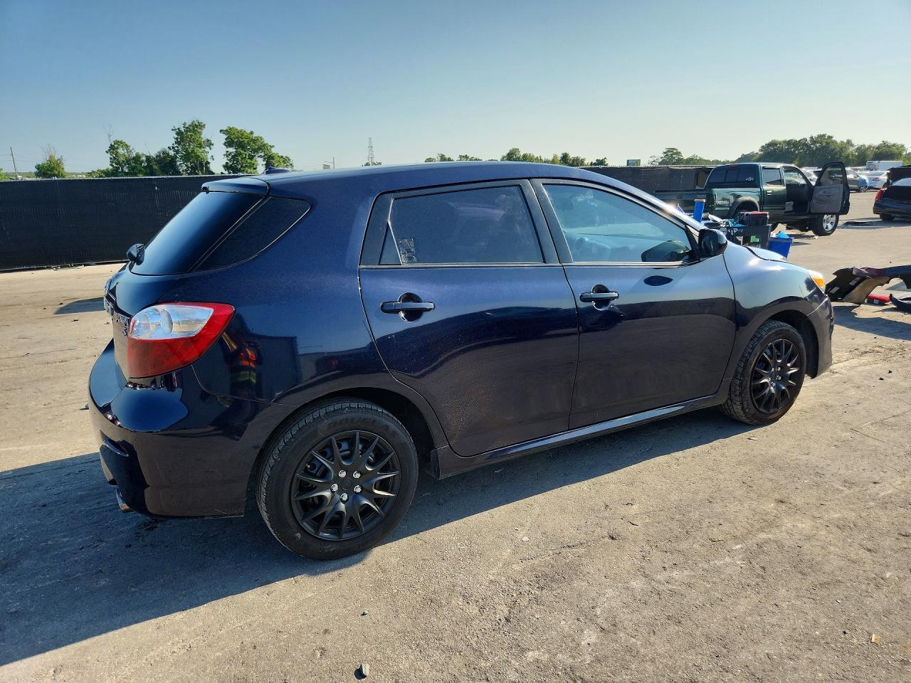 2010 Toyota Matrix S Blue vin: 2T1KE4EE6AC040015