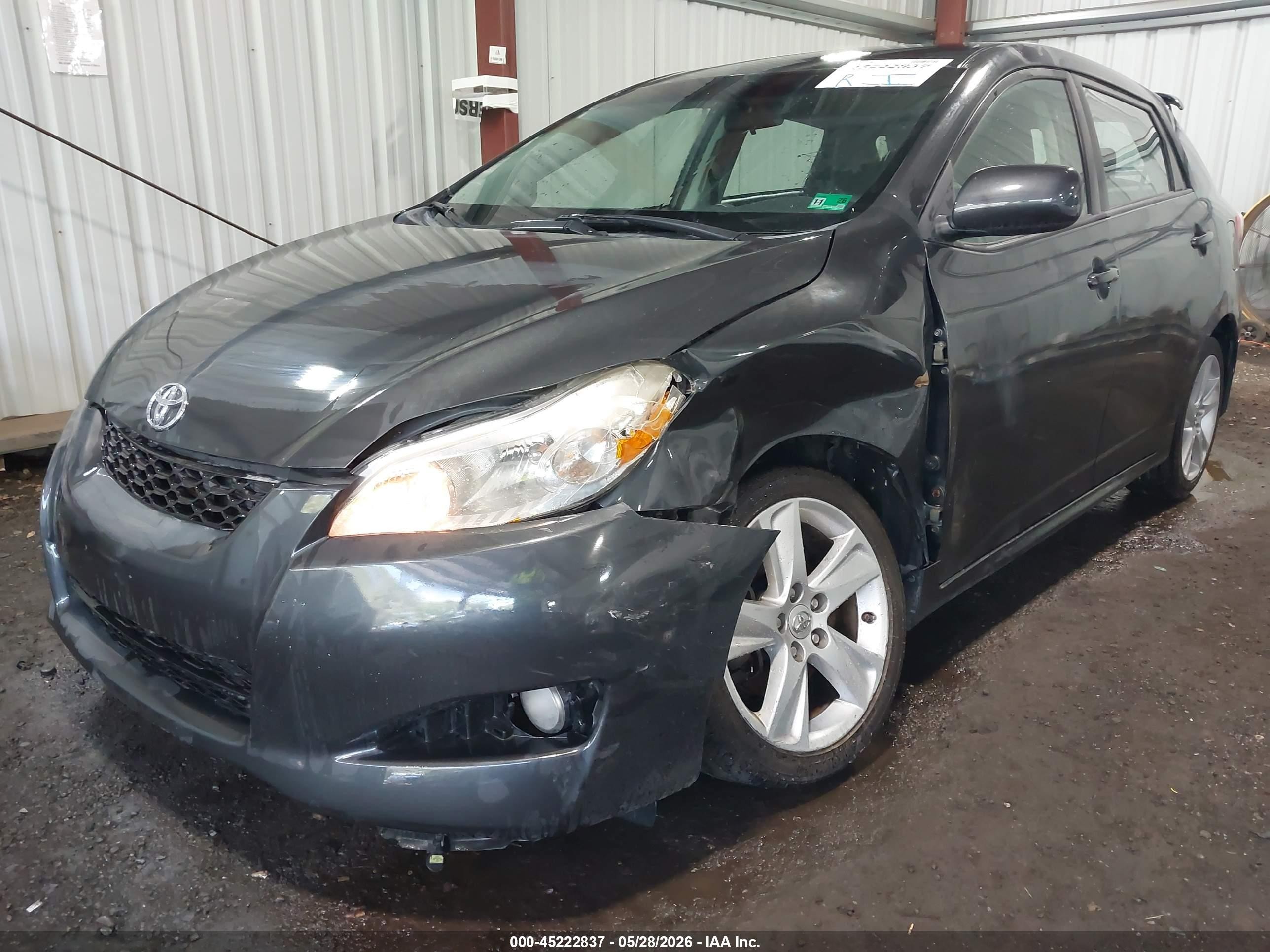 2013 Toyota Matrix S Blue vin: 2T1KE4EE6DC050693