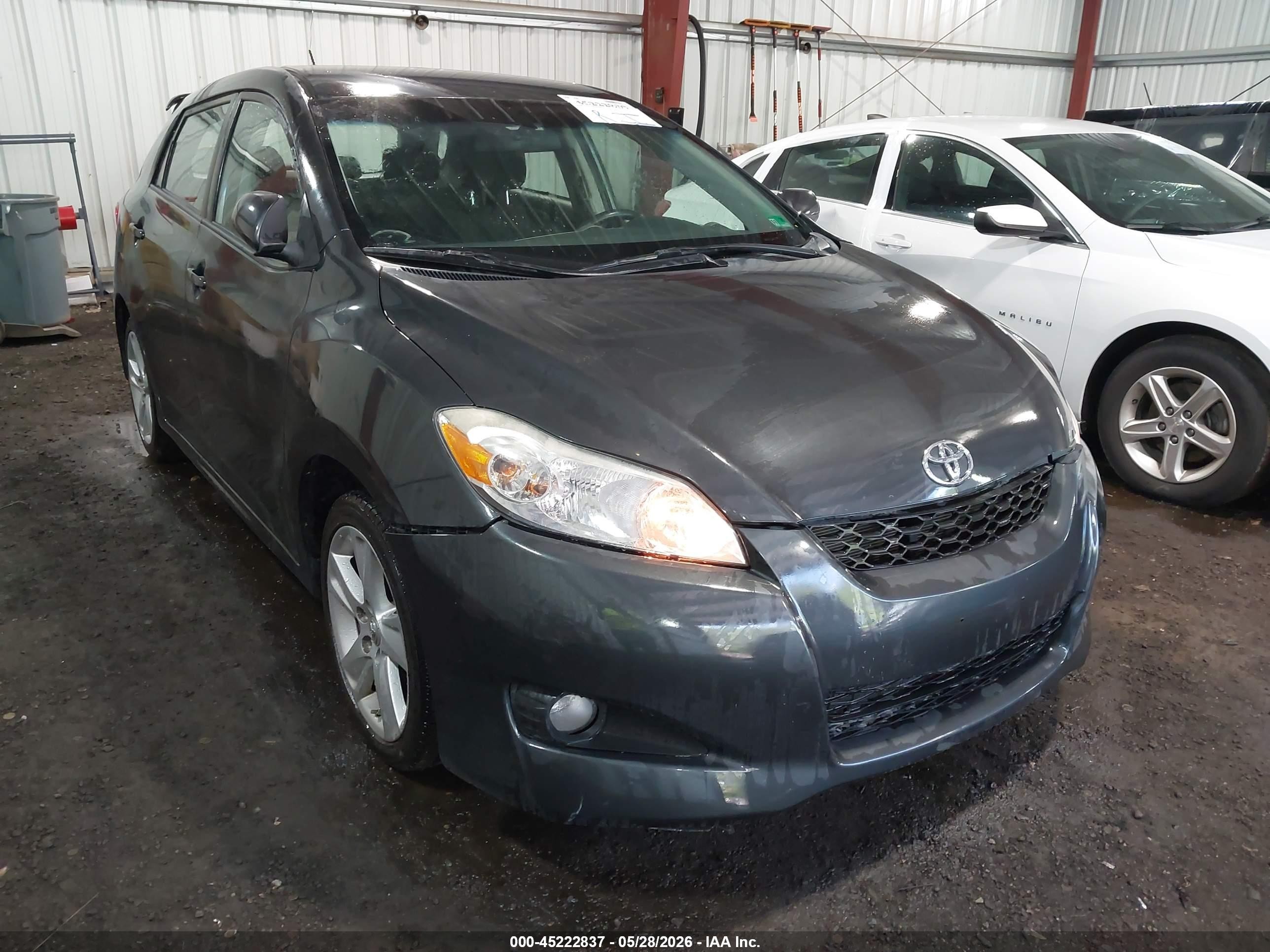 2013 Toyota Matrix S Blue vin: 2T1KE4EE6DC050693