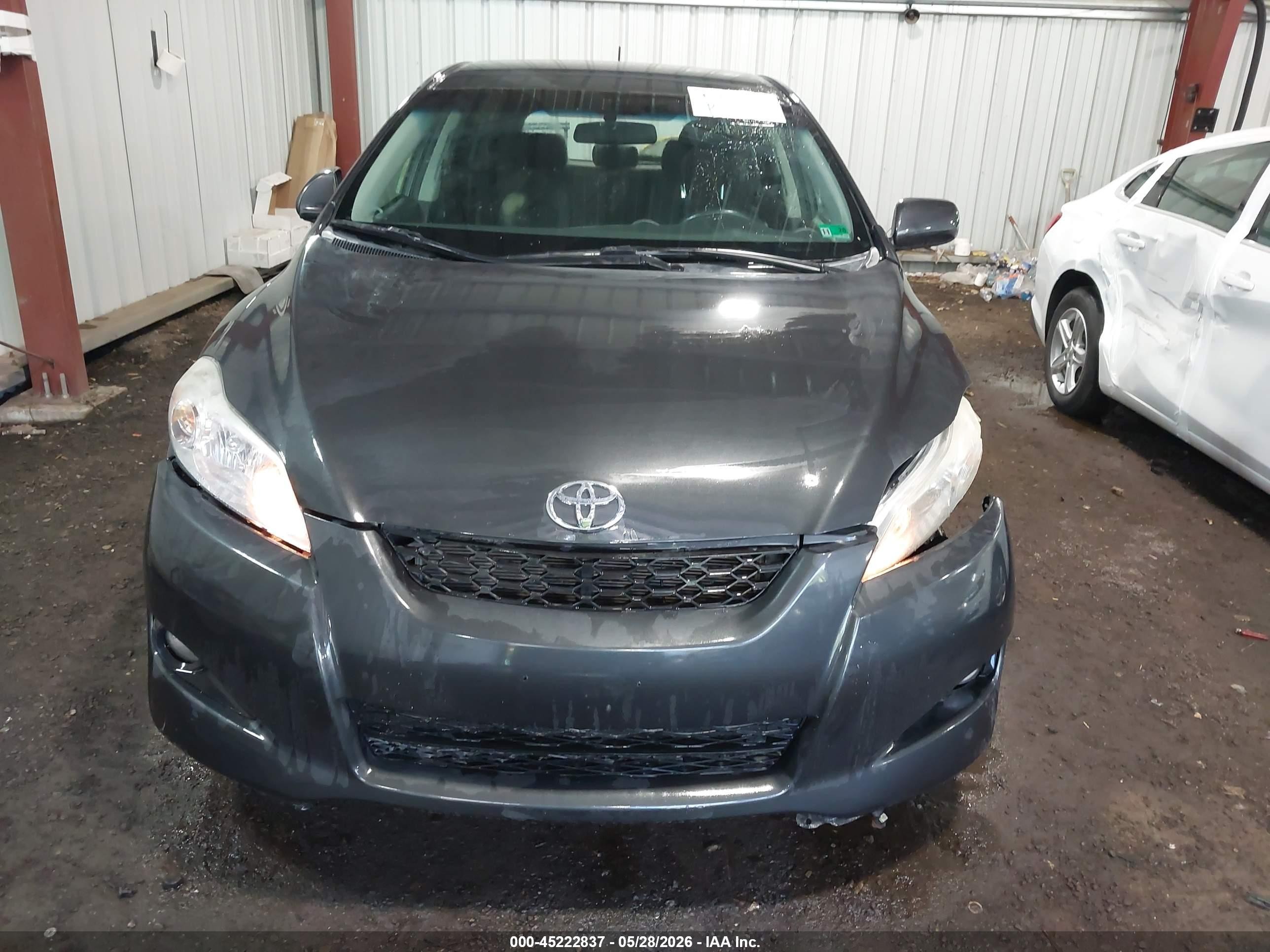 2013 Toyota Matrix S Blue vin: 2T1KE4EE6DC050693