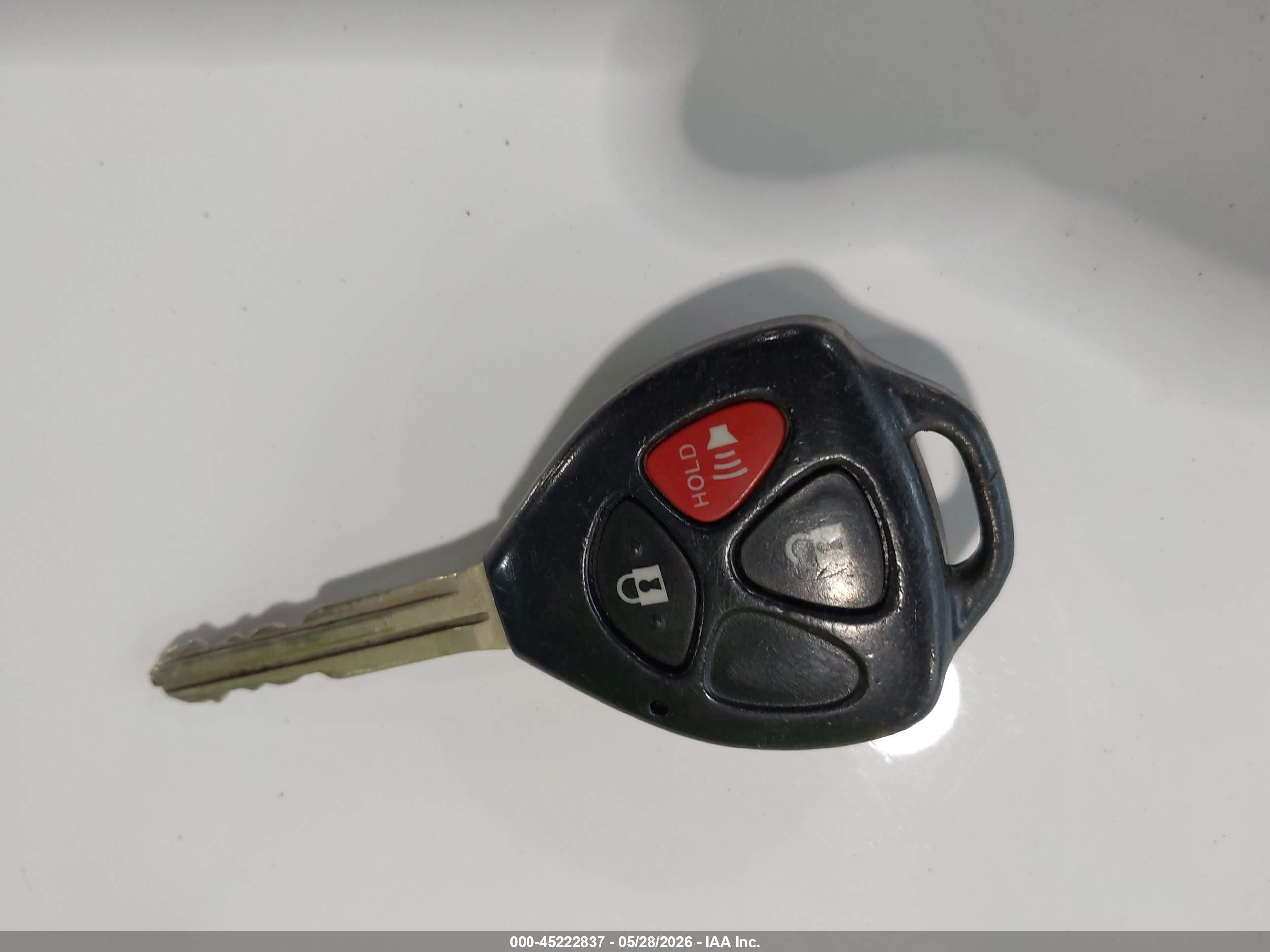 2013 Toyota Matrix S Blue vin: 2T1KE4EE6DC050693