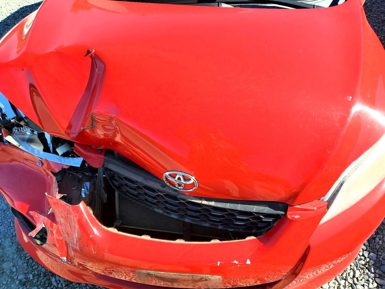 2011 Toyota Corolla Matrix S Red vin: 2T1KE4EE7BC048402