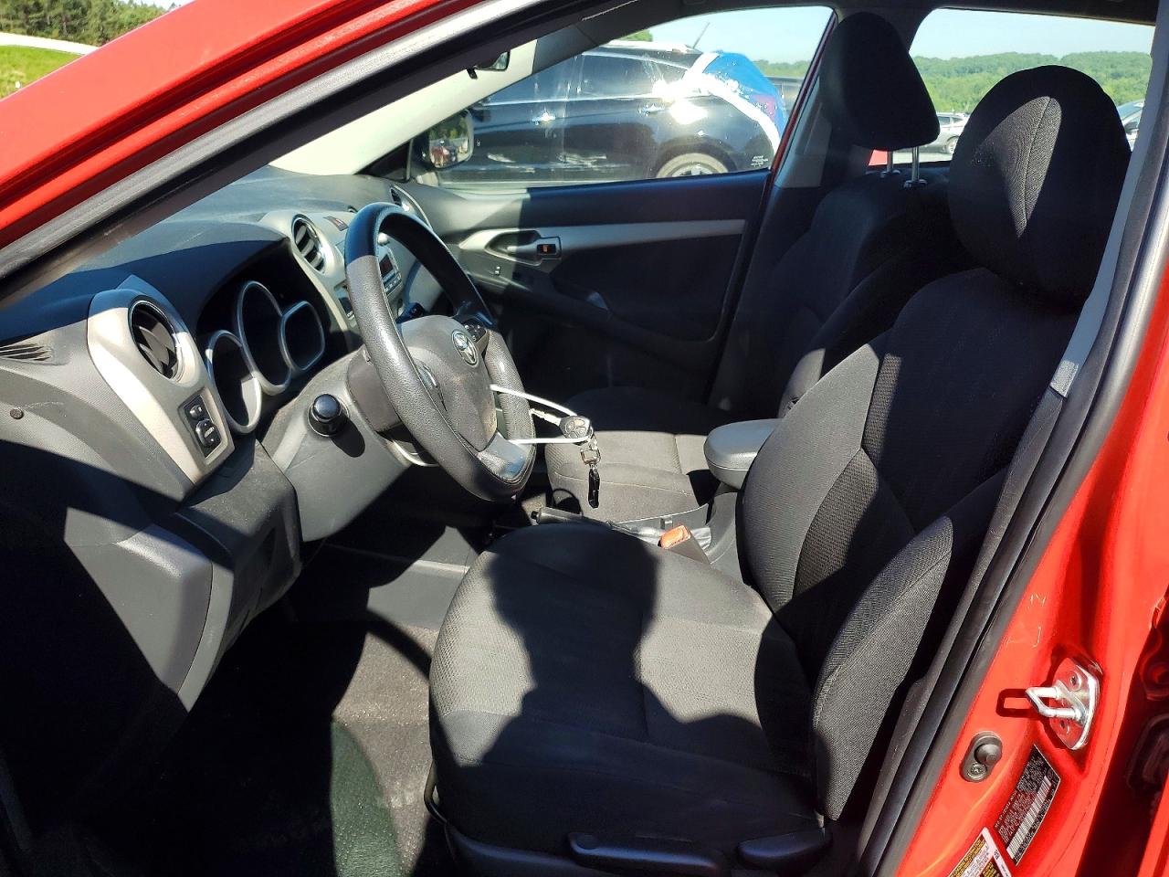 2011 Toyota Corolla Matrix S Red vin: 2T1KE4EE7BC048402