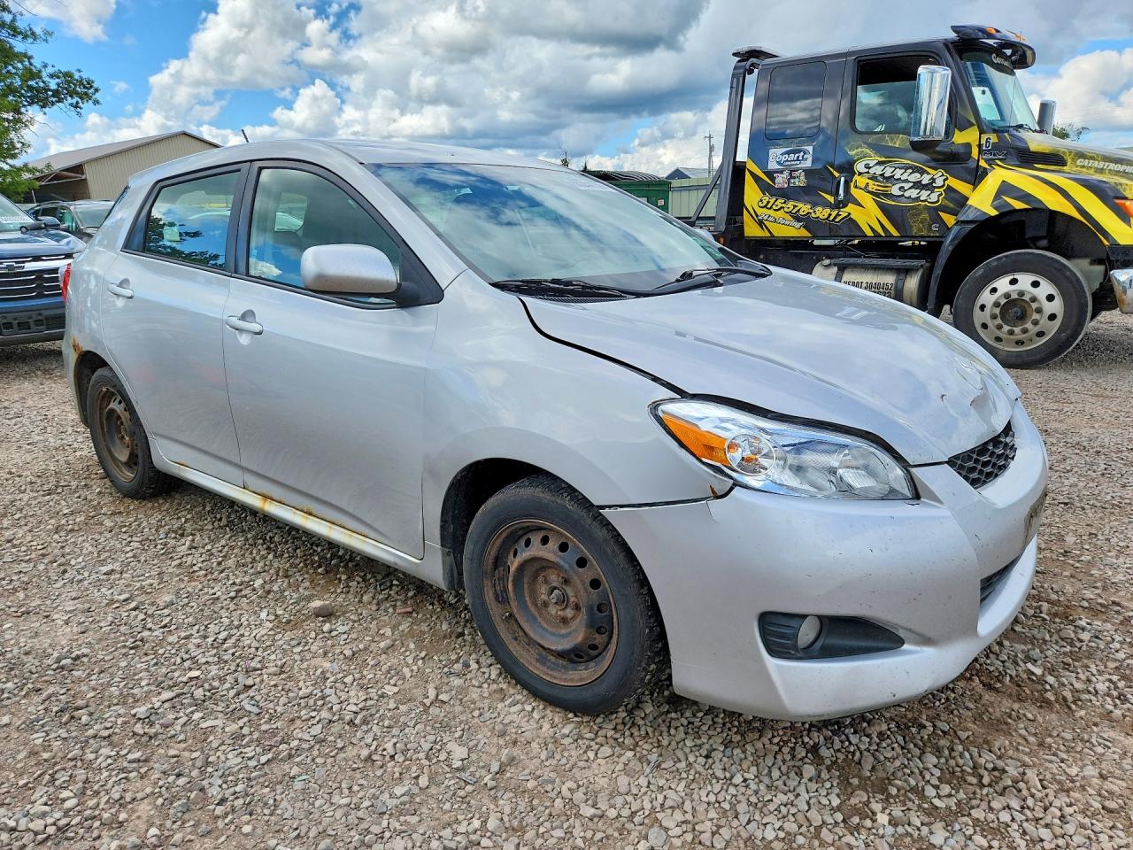 2010 Toyota Matrix S Silver vin: 2T1KE4EE8AC030831