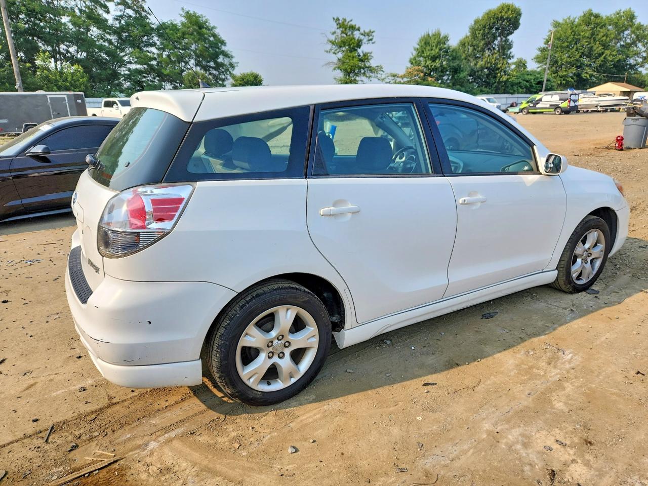 2007 Toyota Corolla Matrix Xr White vin: 2T1KR30E07C650801