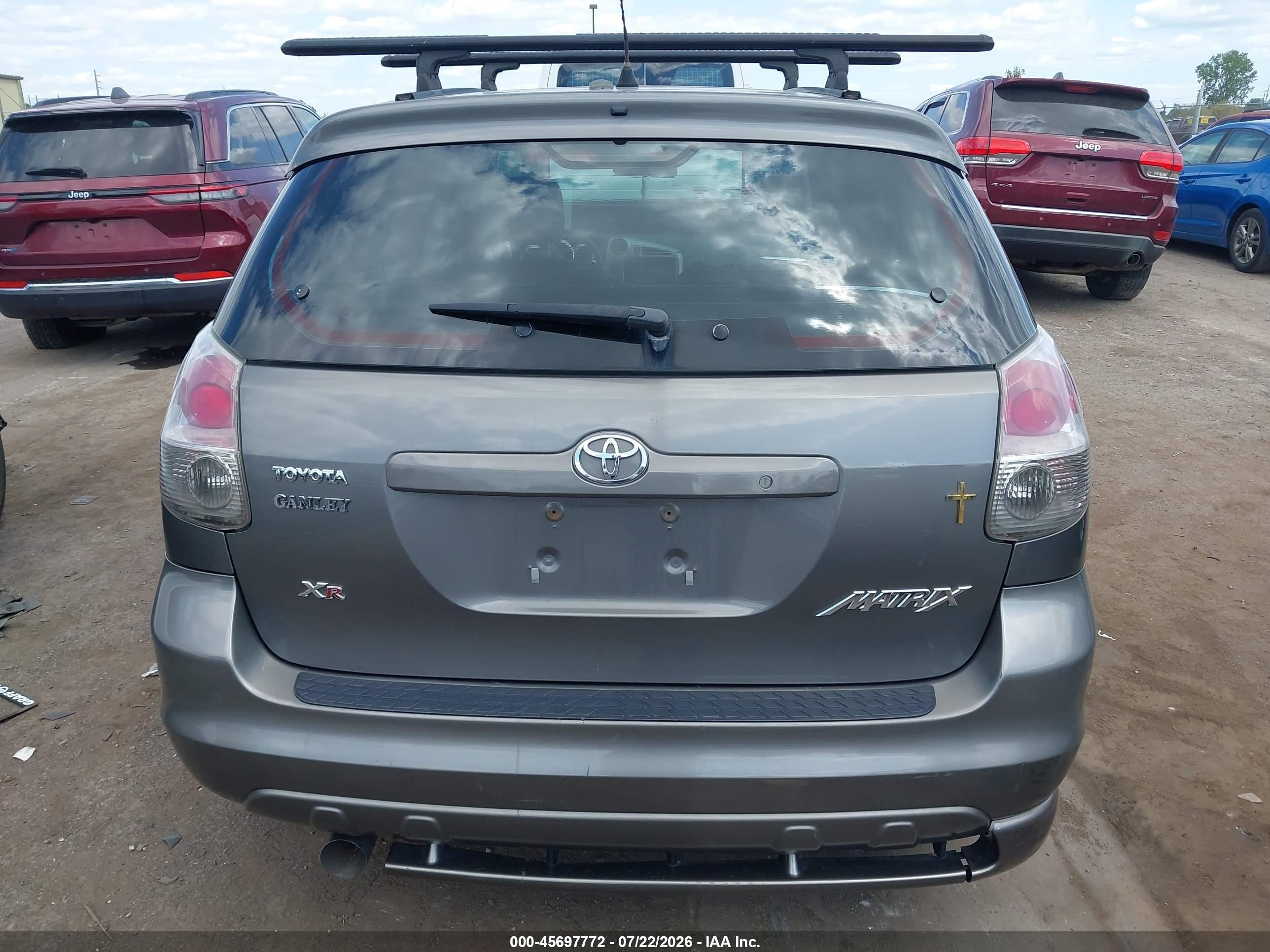 2005 Toyota Matrix Xr Серый vin: 2T1KR30E45C444622