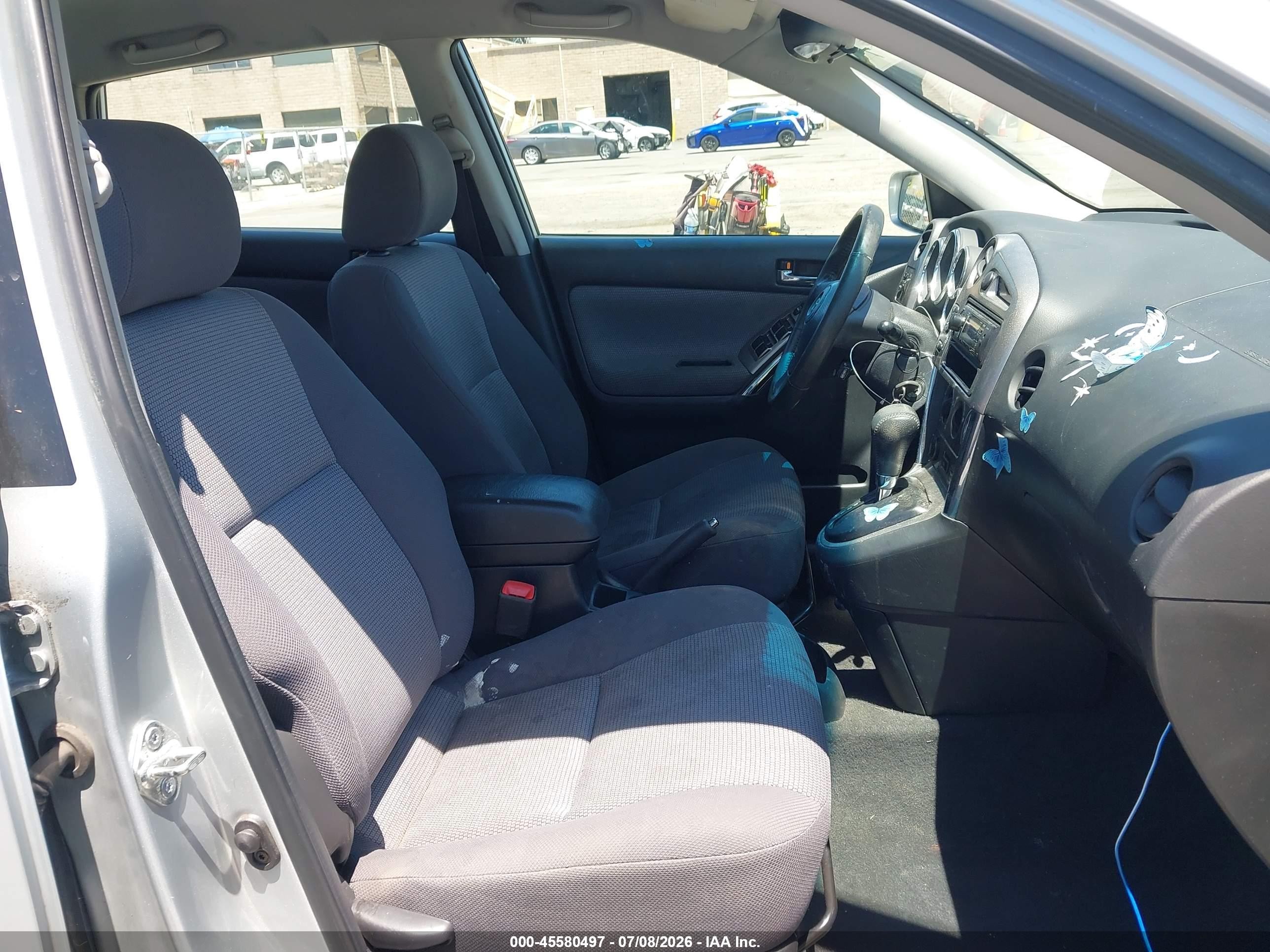 2005 Toyota Matrix Xr Silver vin: 2T1KR30E55C481968