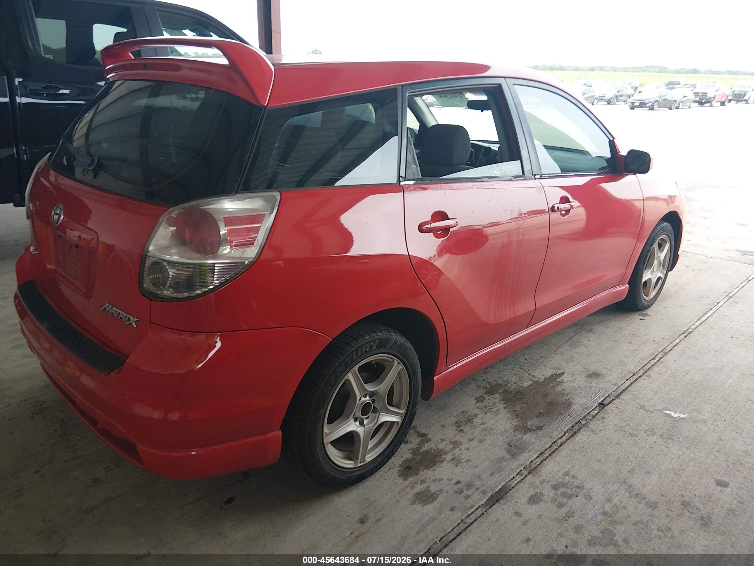 2005 Toyota Matrix Xr Red vin: 2T1KR30E65C484457