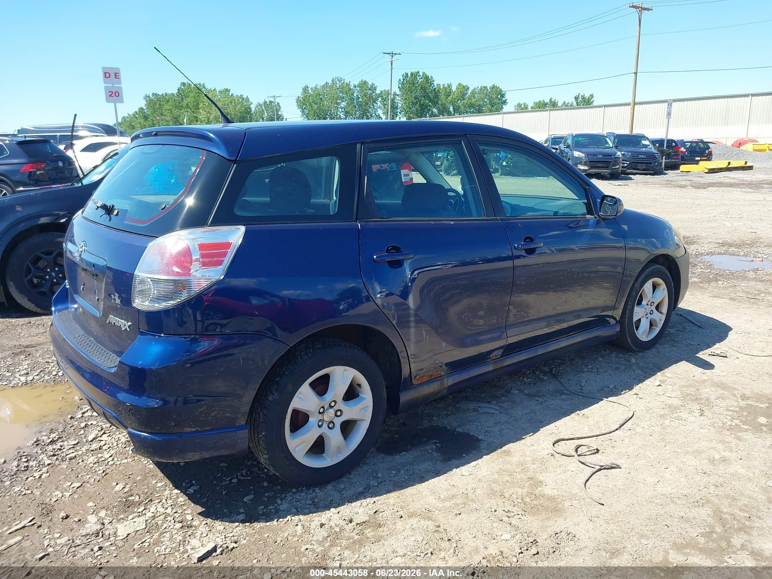 2005 Toyota Matrix Xr Blue vin: 2T1KR30E75C503453
