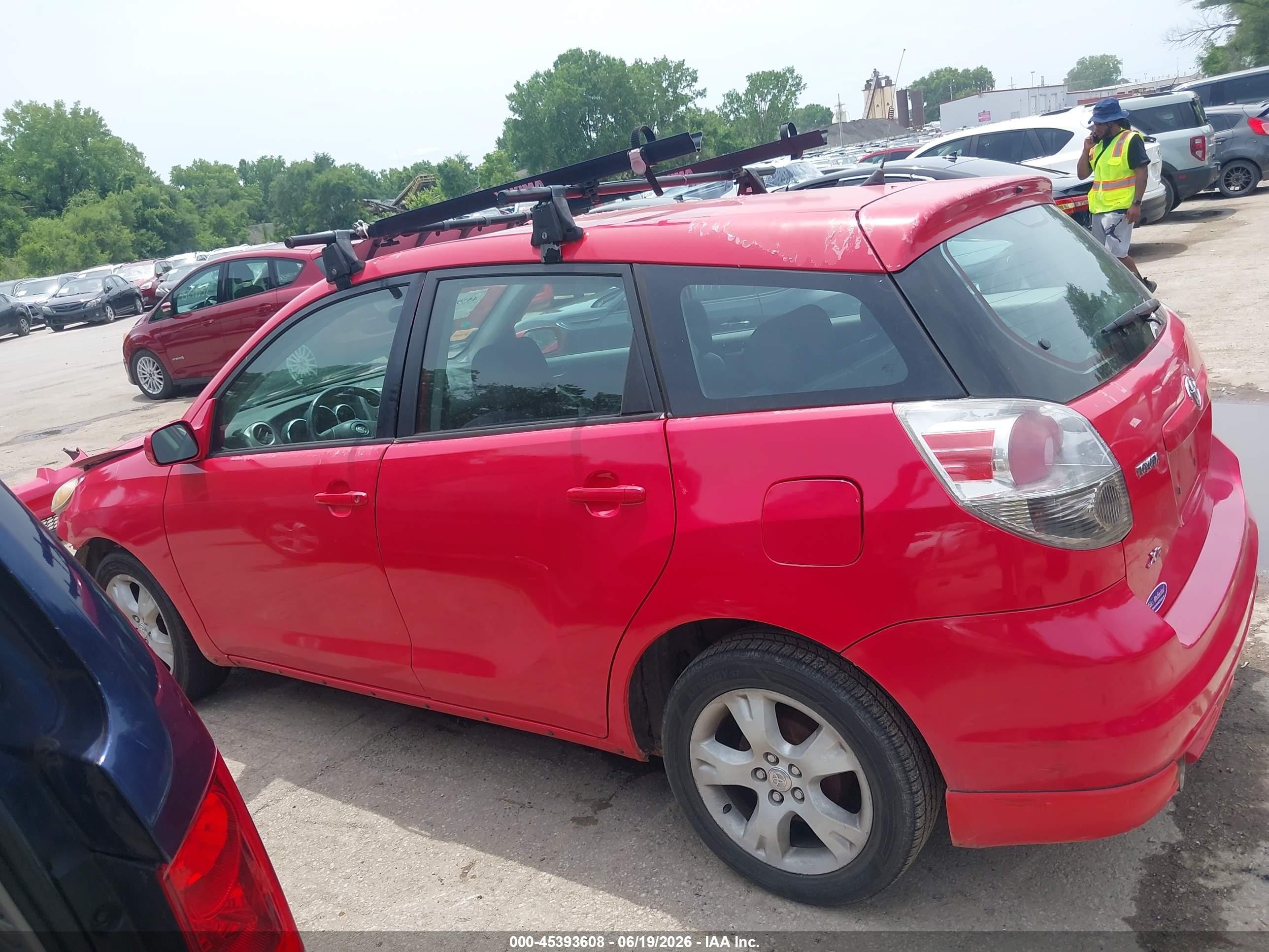 2006 Toyota Matrix Xr Red vin: 2T1KR30E96C584103