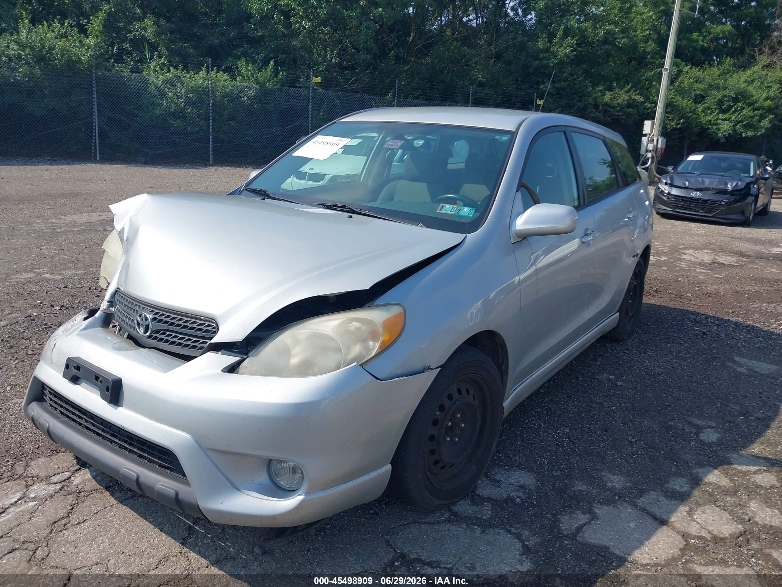 2008 Toyota Matrix Xr Серебряный vin: 2T1KR30EX8C706258