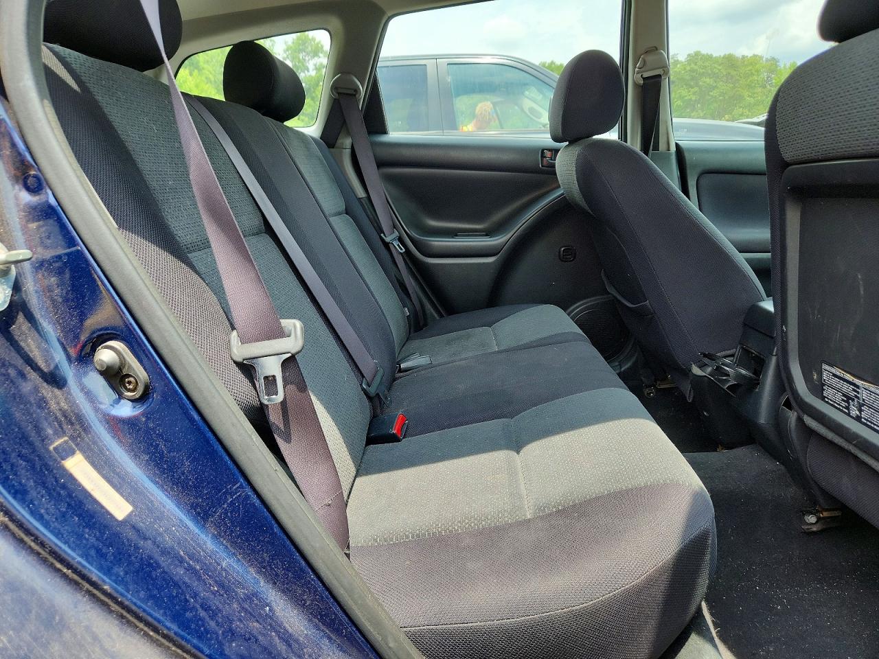 2003 Toyota Corolla Matrix Xr Blue vin: 2T1KR32E03C077664