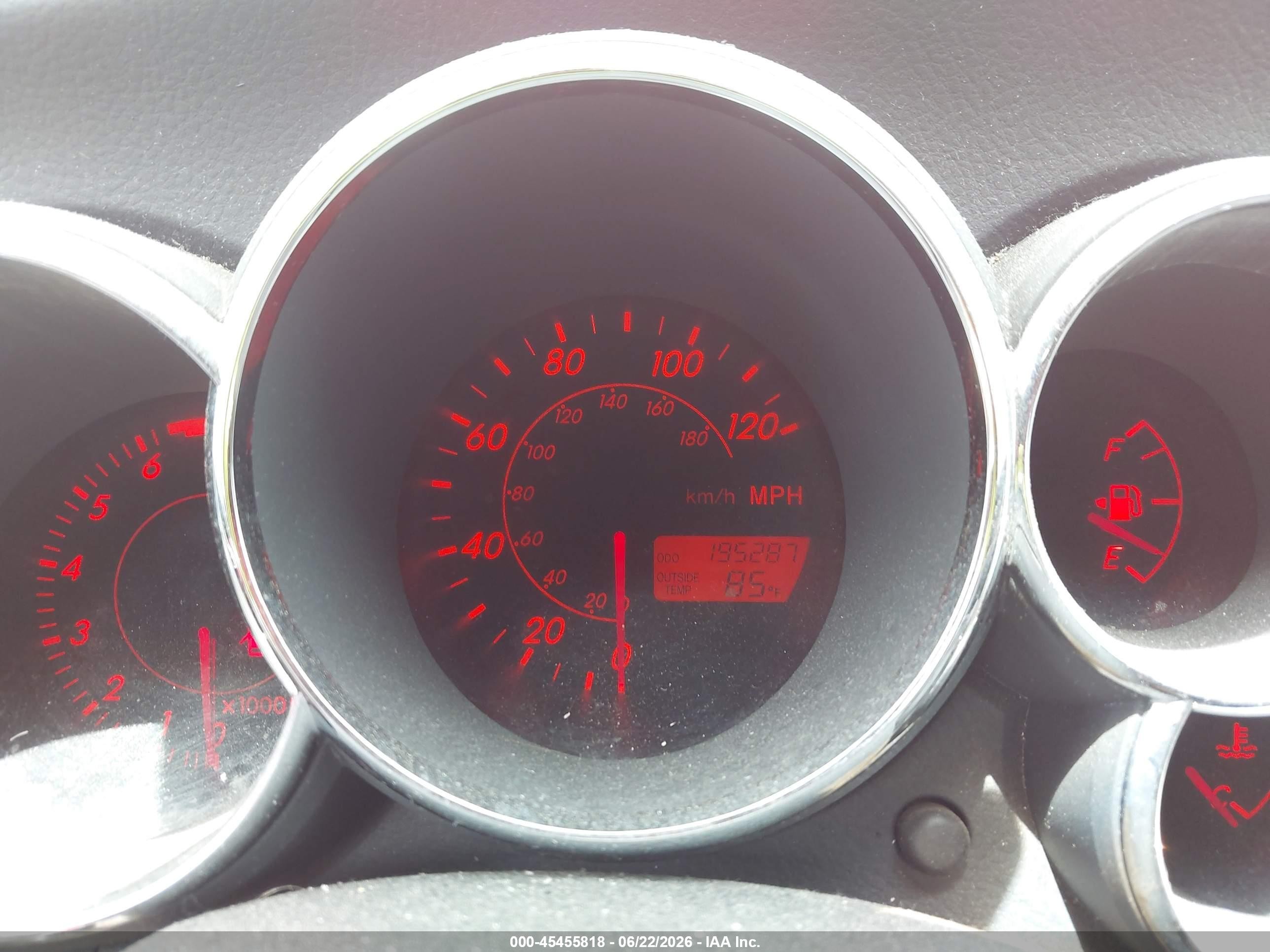 2003 Toyota Matrix Standard Red vin: 2T1KR32E03C110906