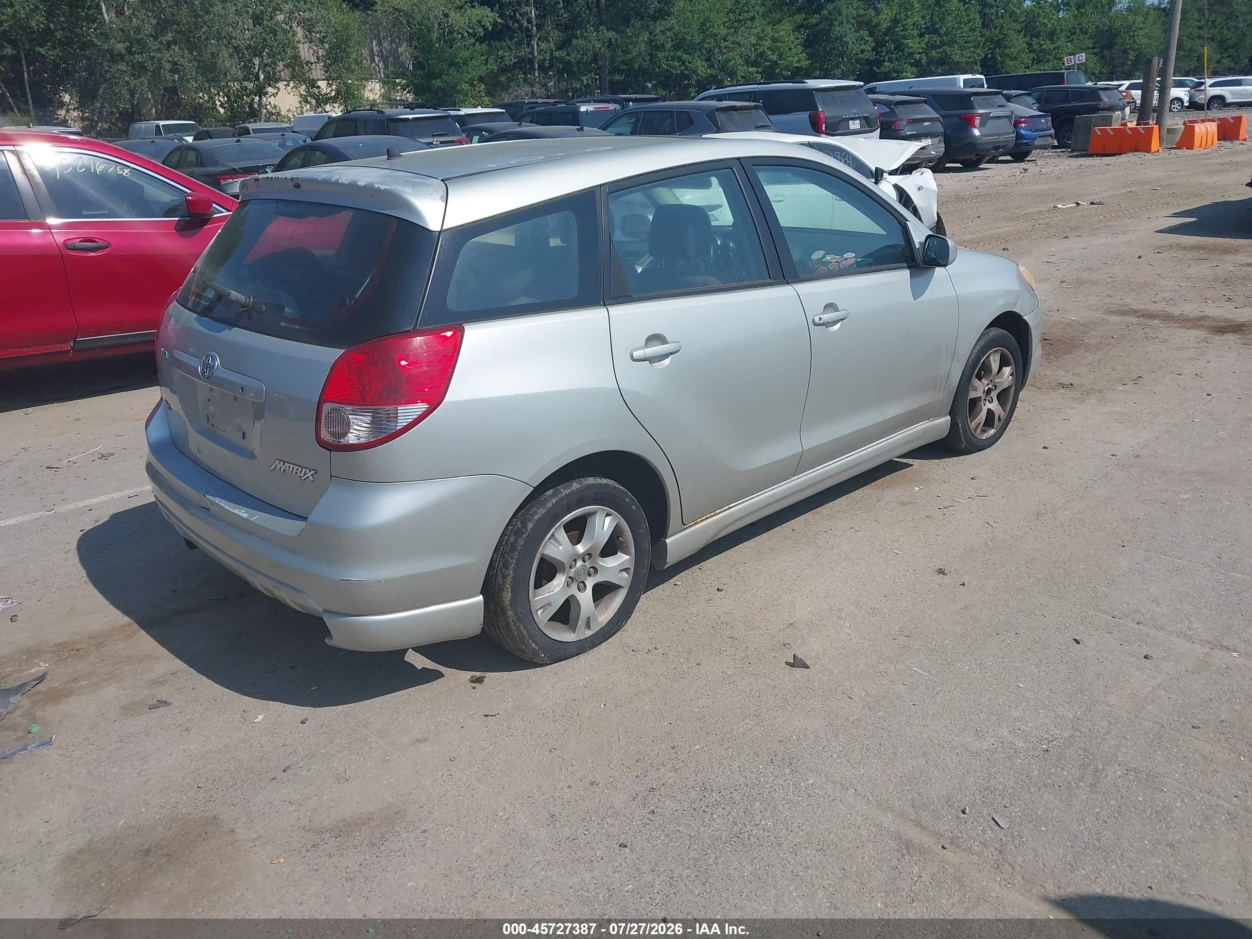 2003 Toyota Matrix Xr Серебряный vin: 2T1KR32E03C157739
