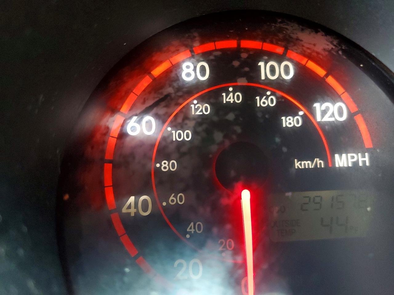 2004 Toyota Corolla Matrix Red vin: 2T1KR32E04C238502